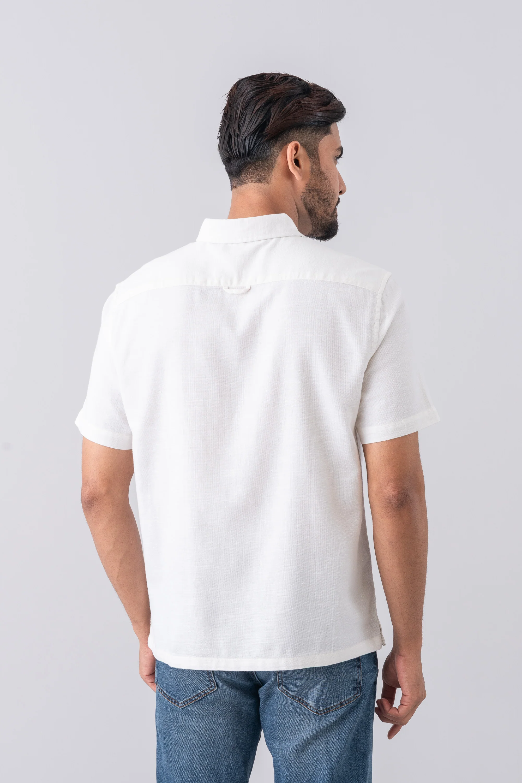 Regular Fit Solid Casual Shirt - Image 4