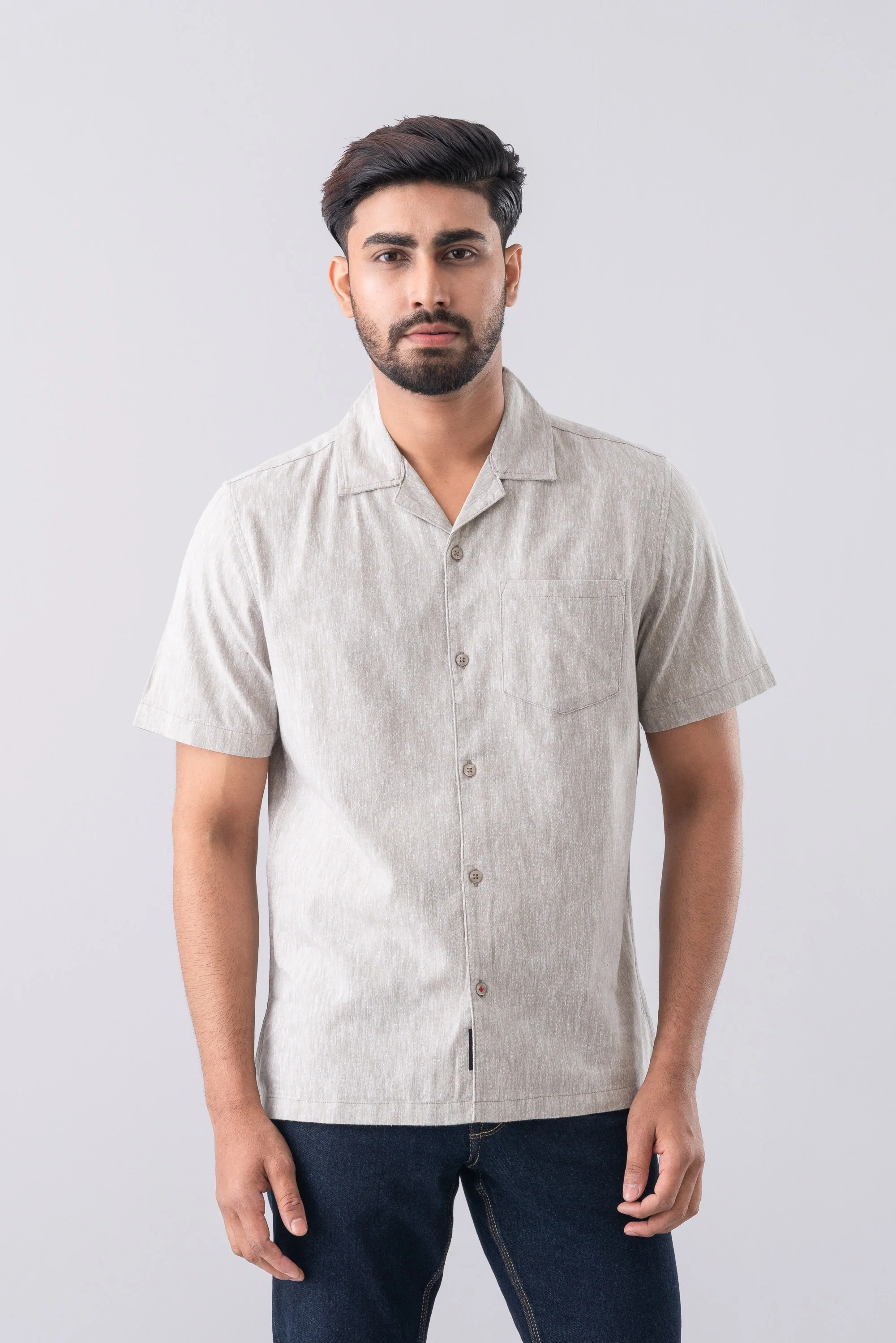 Regular Fit Solid Casual Shirt - Image 2