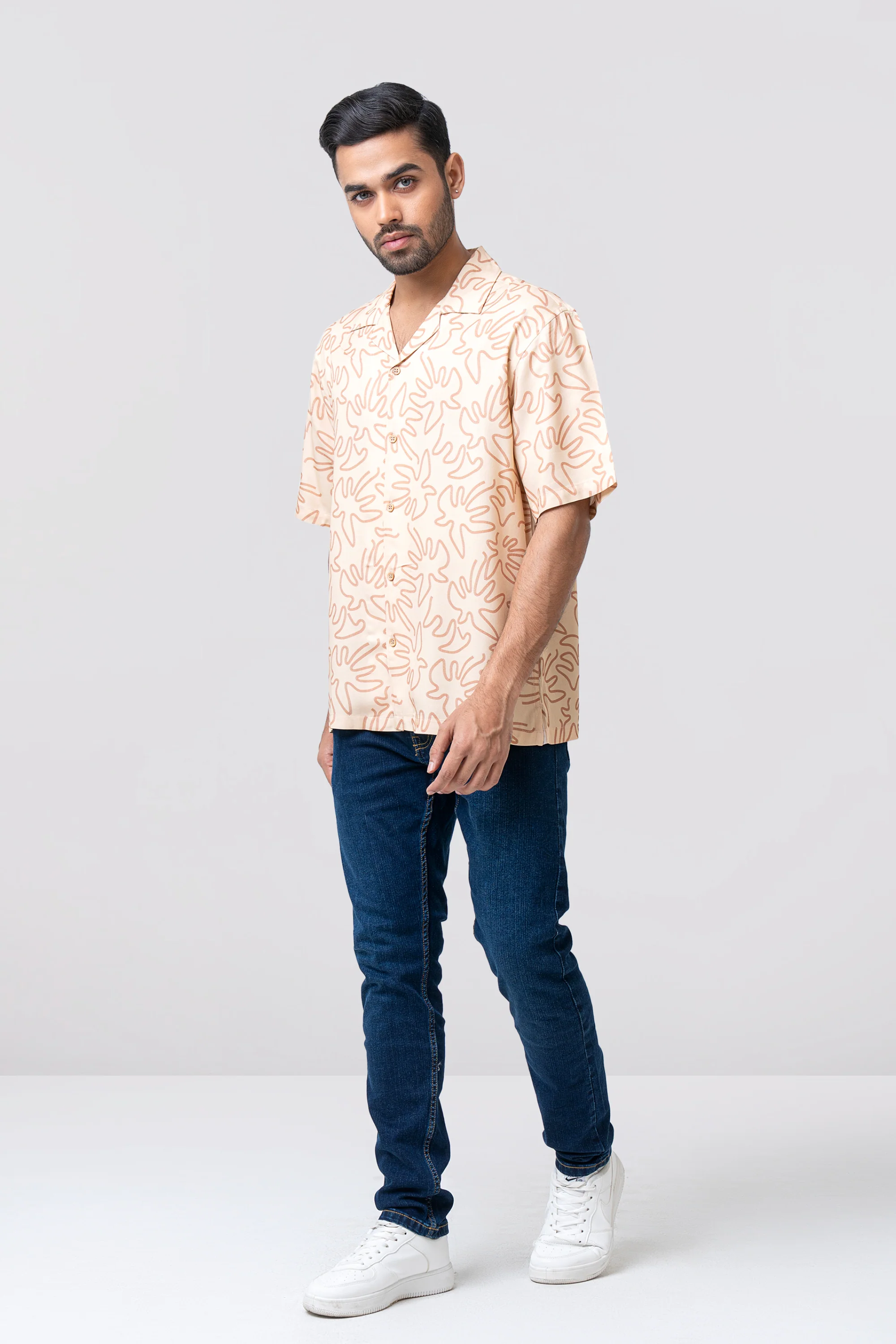 Relaxed Fit Twill Fabric Printed Casual Shirt with Lapel Collar - Image 3