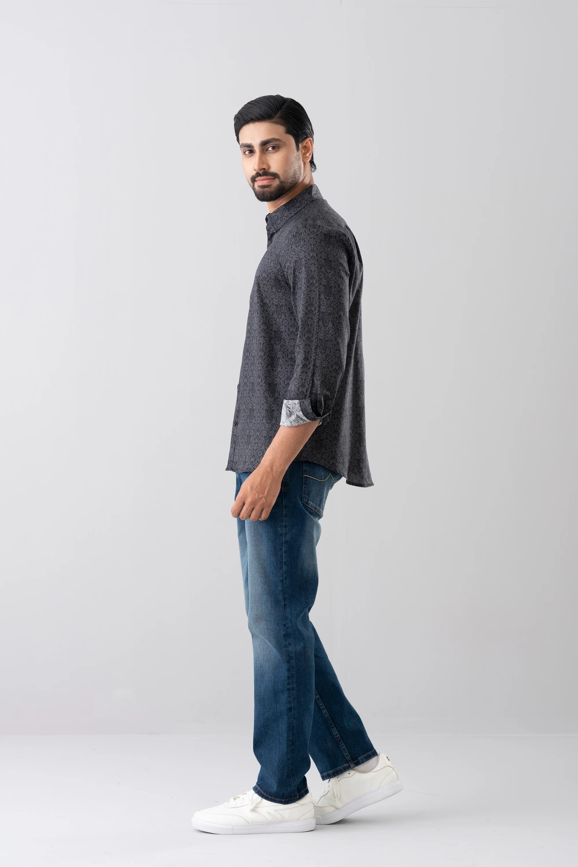 Regular Fit Printed Casual Shirt - Image 3