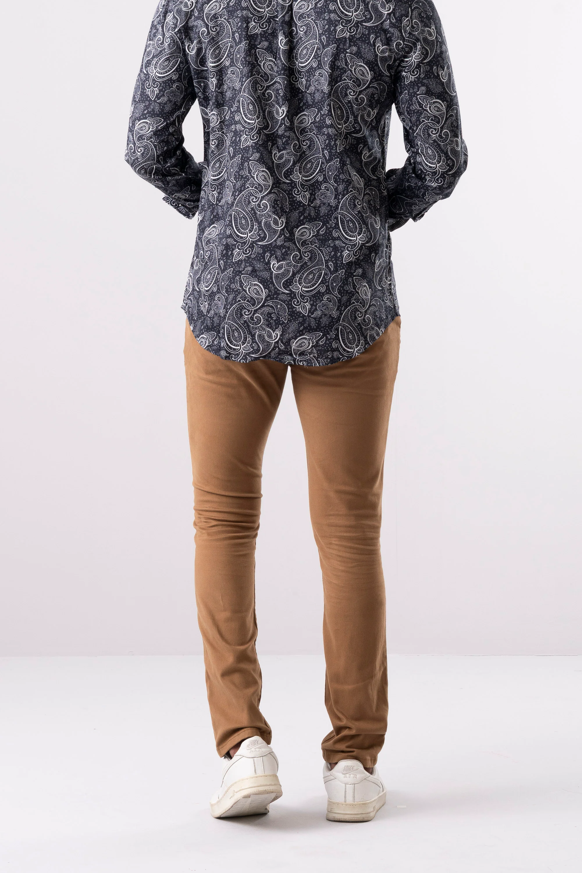 Skinny Fit Solid Chinos - Image 8