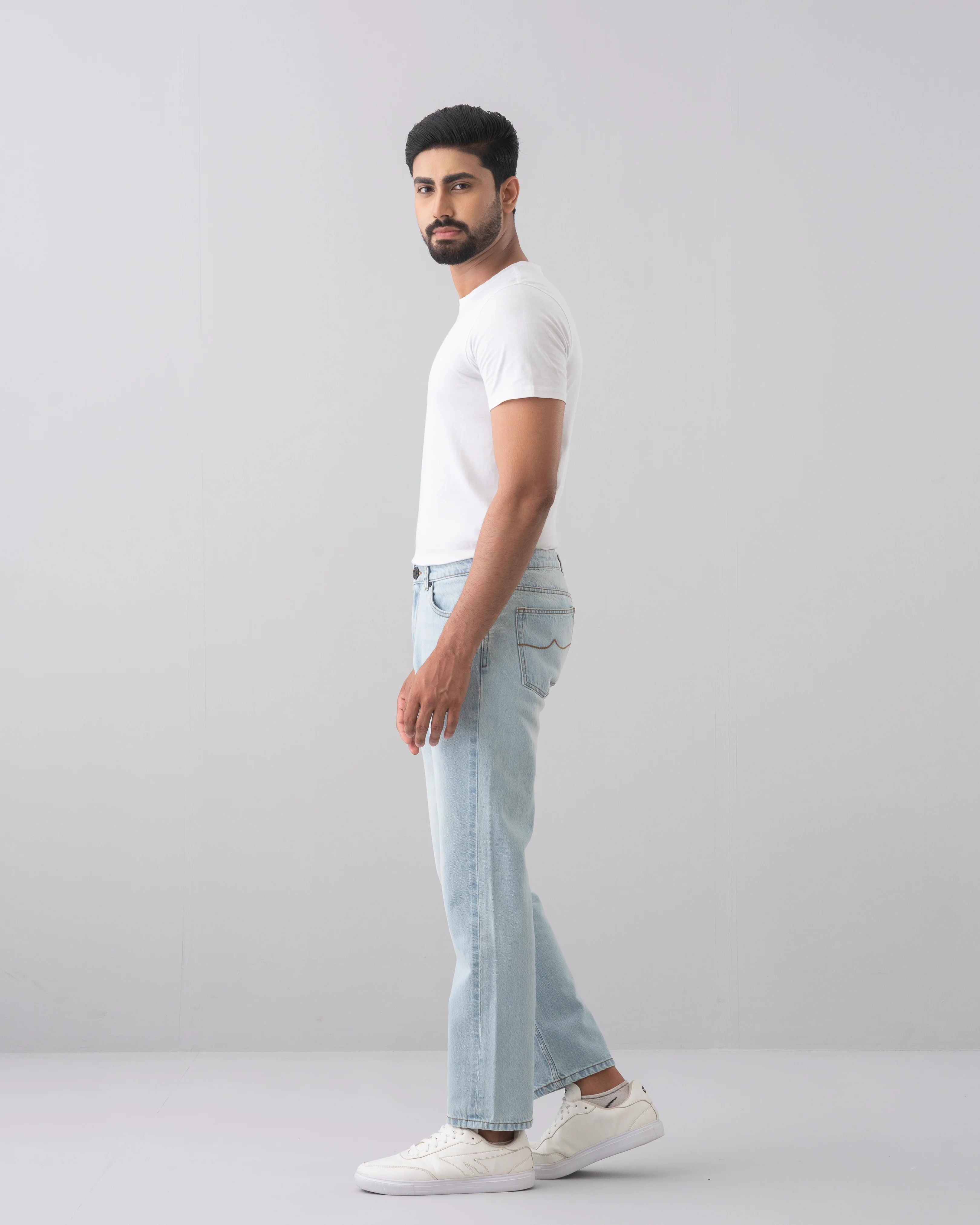 Straight Fit Sky Blue Jeans - Image 3