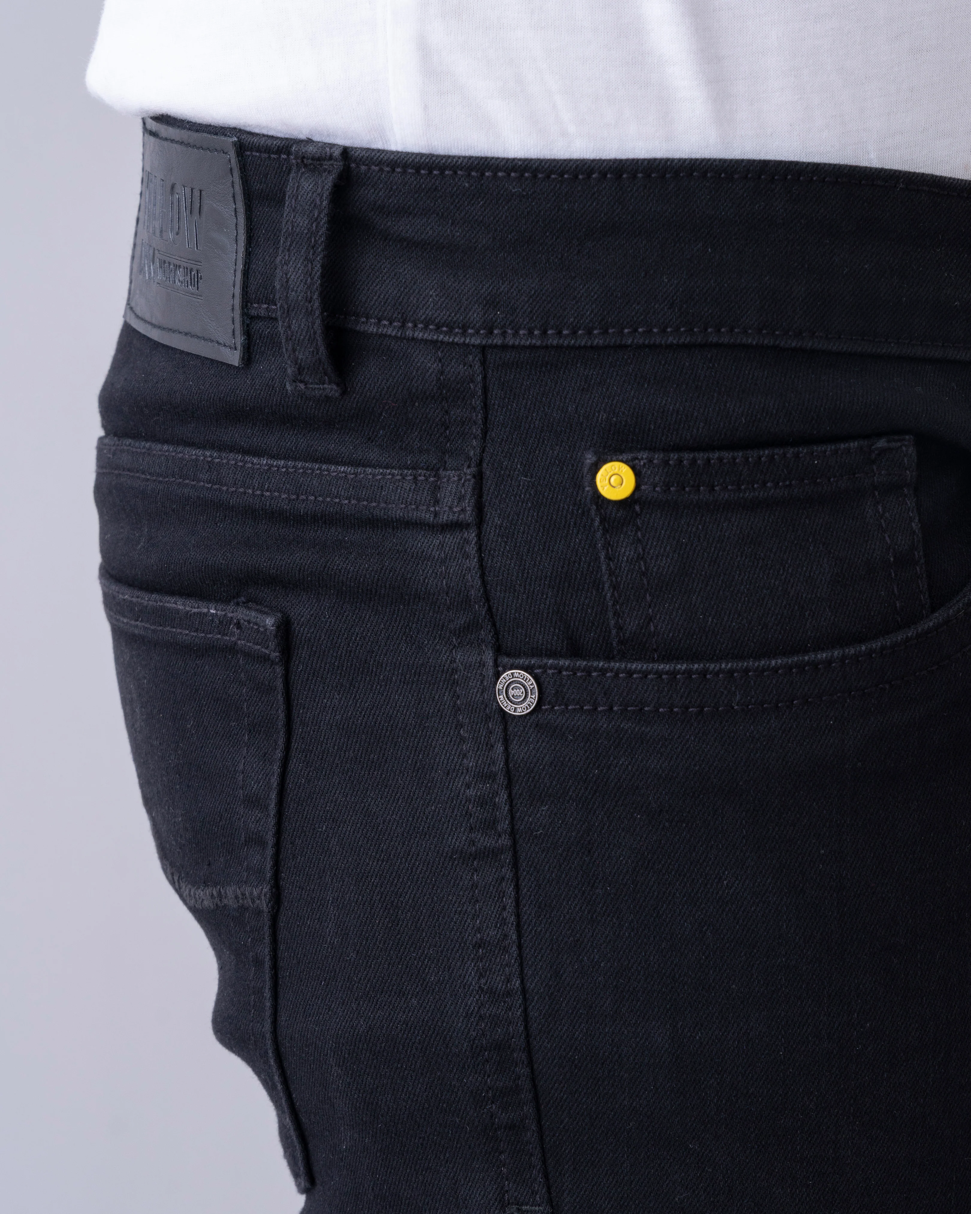 Carrot Fit CInder Jeans - Image 5