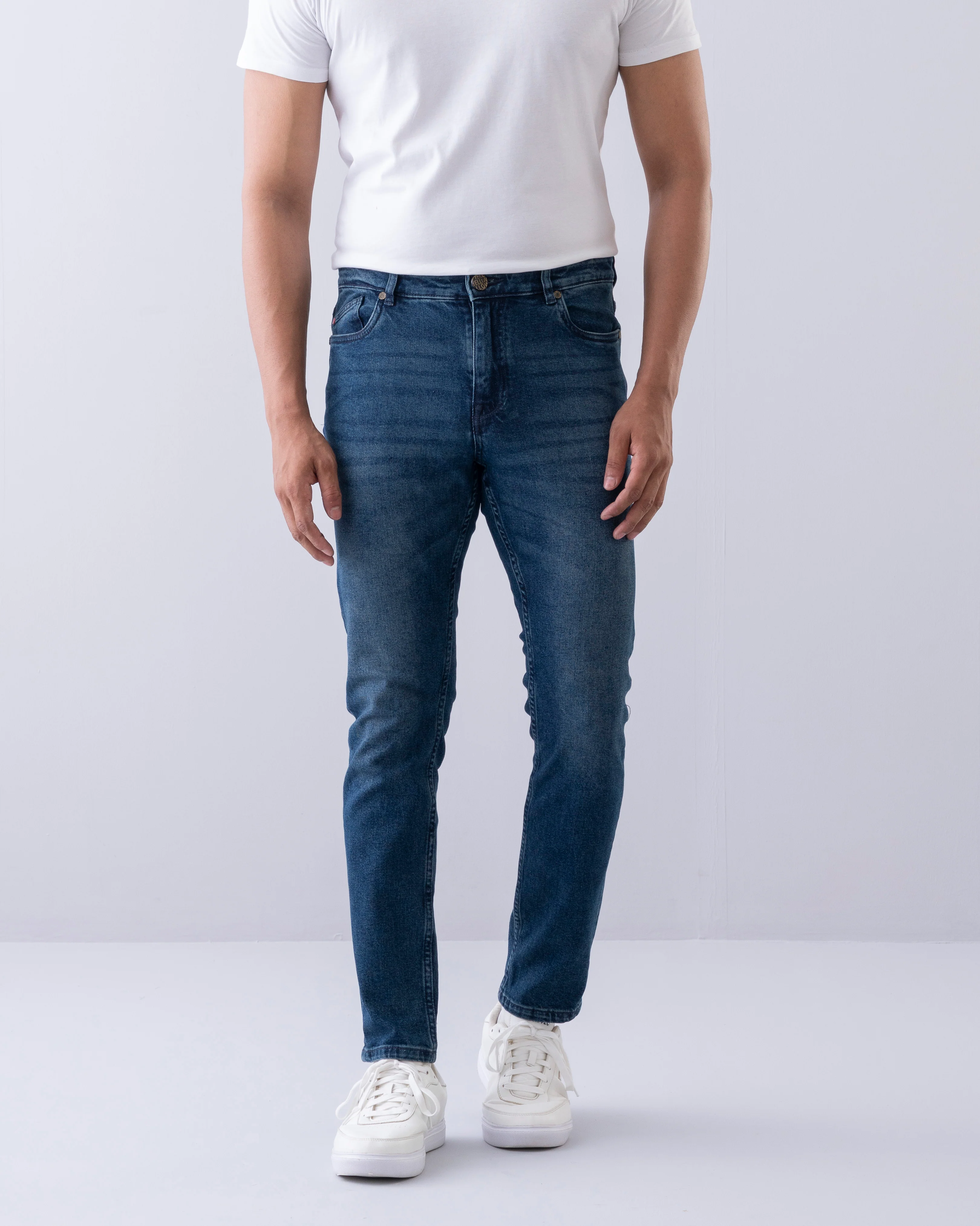 Tapered Fit Oxford Blue Jeans