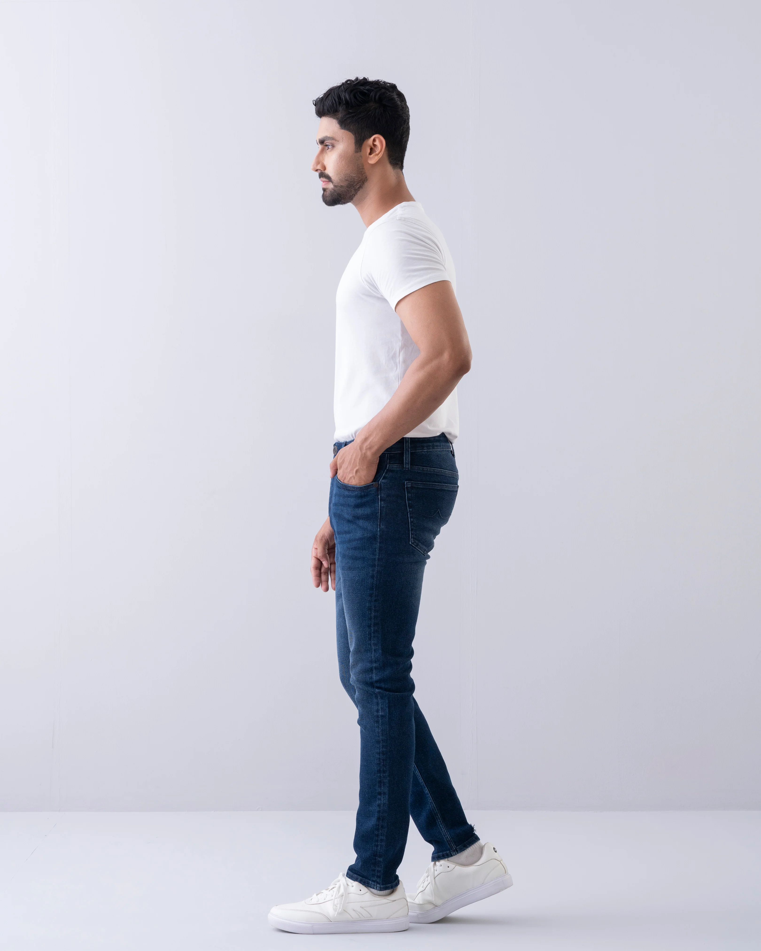 Tapered fit Pale Blue Jeans - Image 3