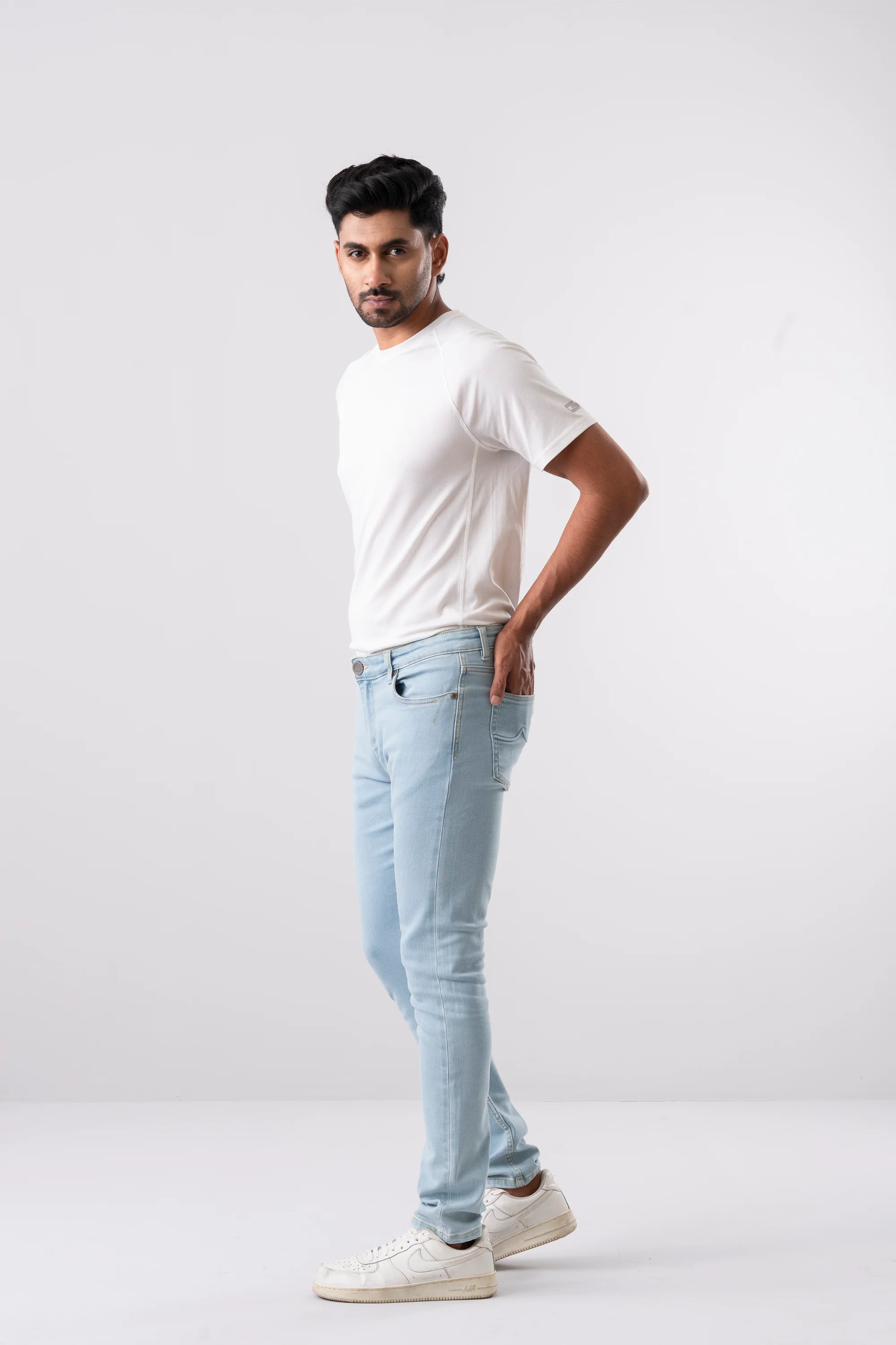 Skinny Fit Light Blue Jeans - Image 11