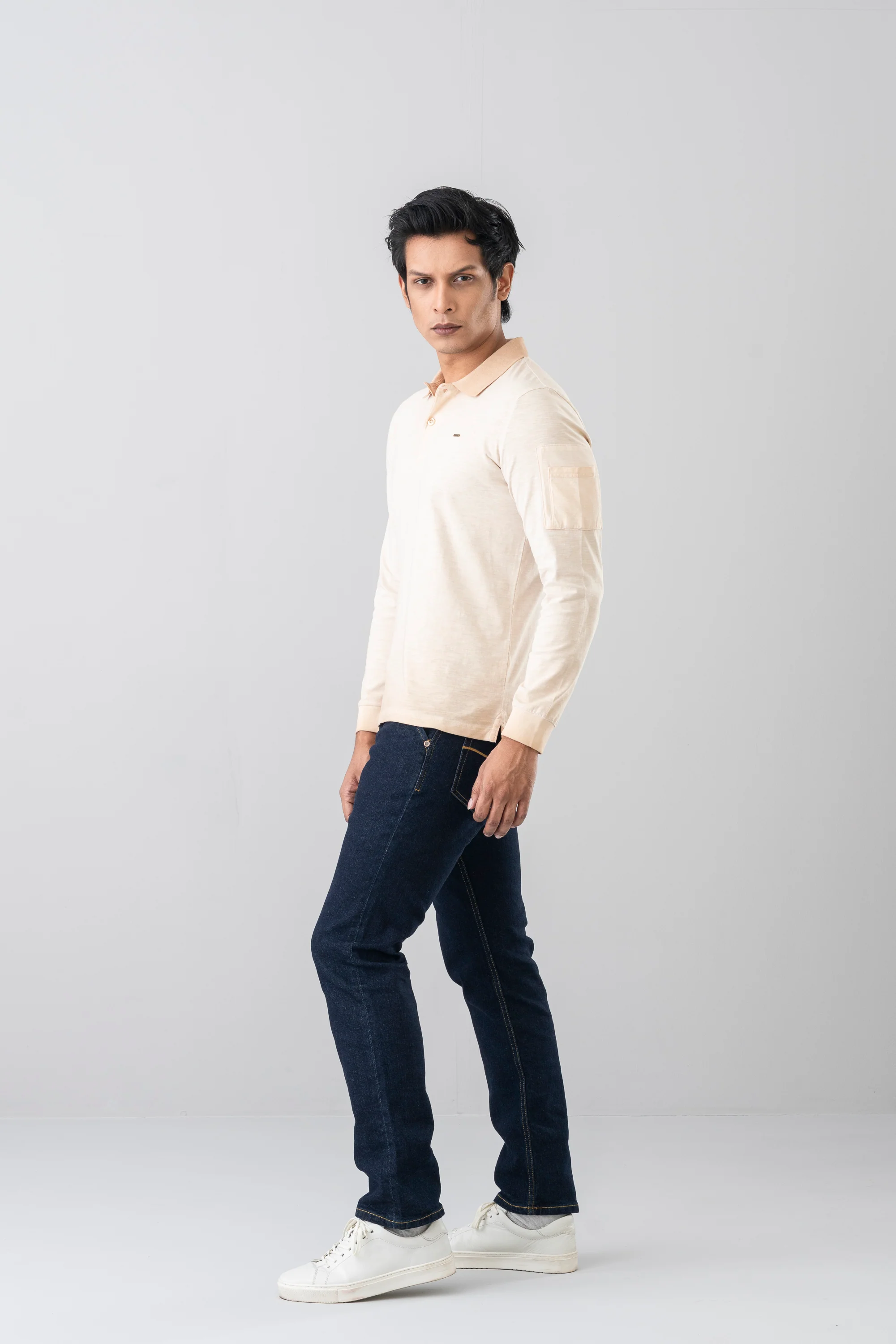 Straight Fit Raw Jeans - Image 3