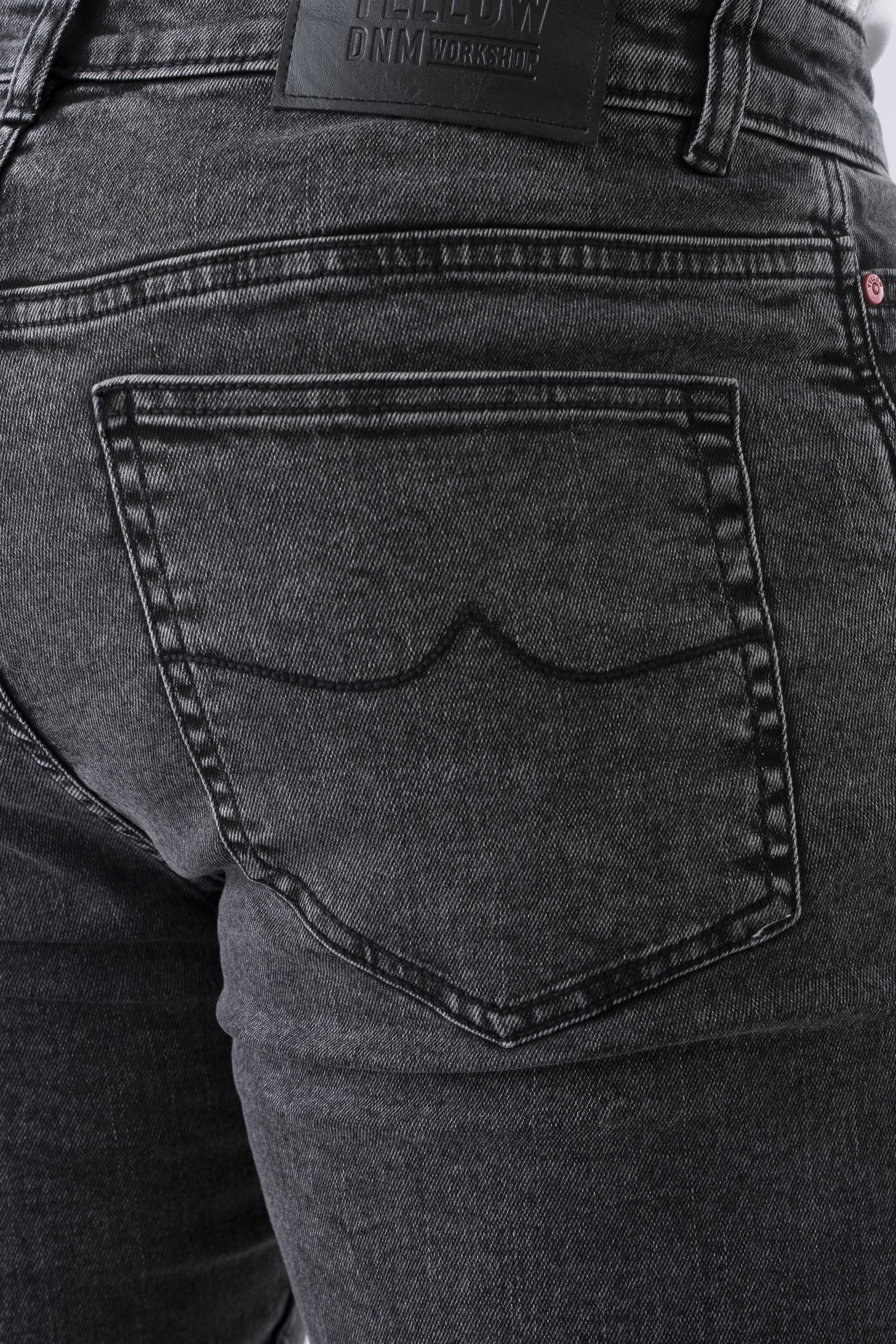 Tapered Fit Black Jeans - Image 6