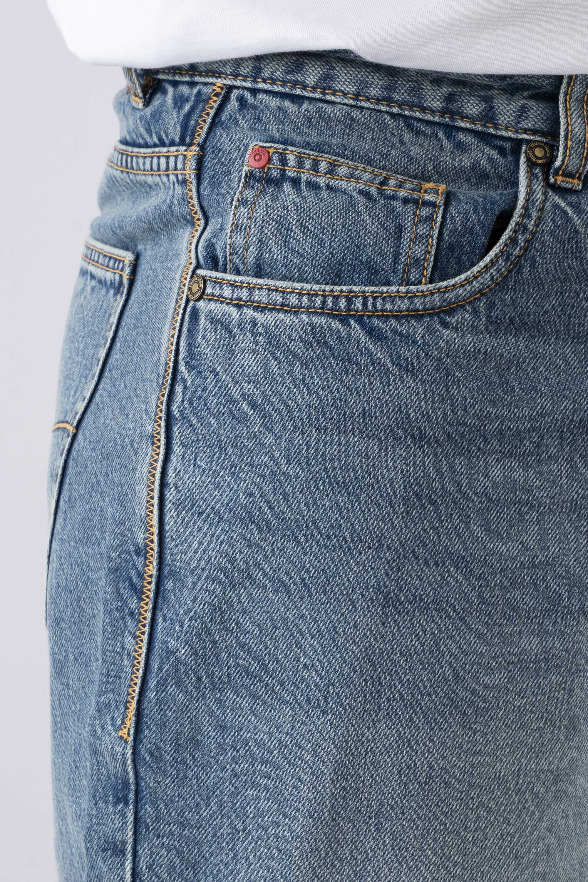 Baggy Fit Light Blue Jeans - Image 5