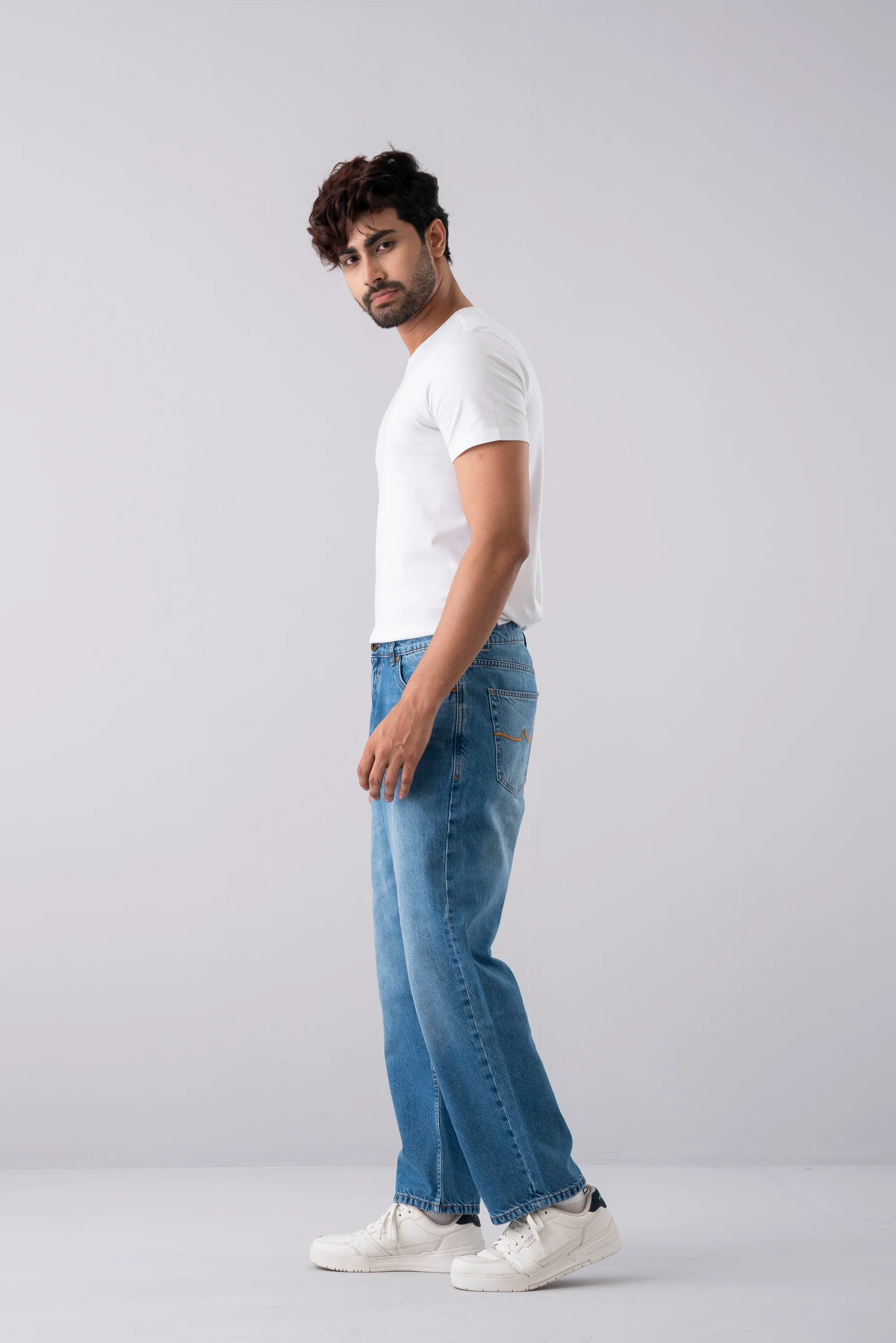 Baggy Fit Blue Jeans - Image 3