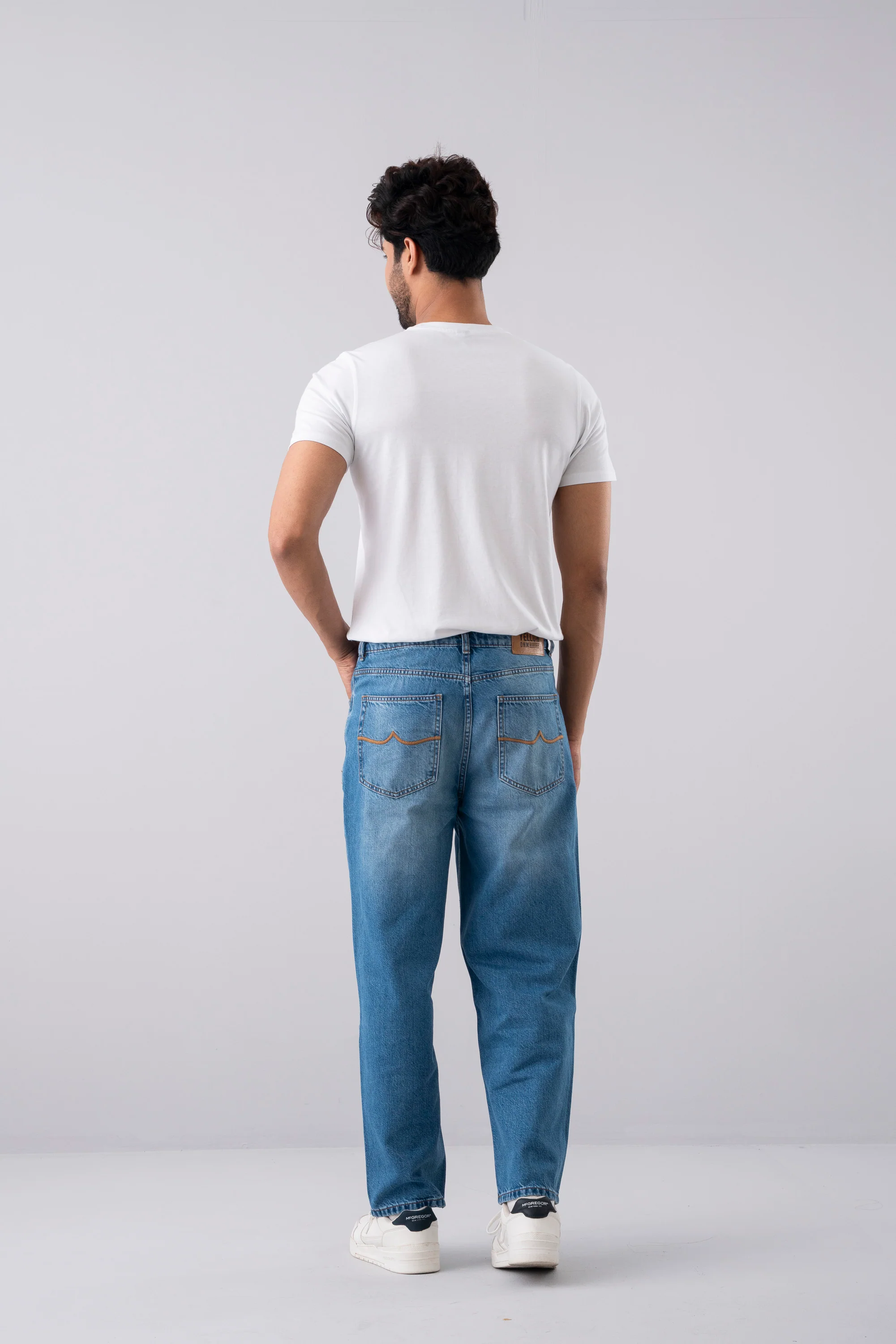 Baggy Fit Blue Jeans - Image 4