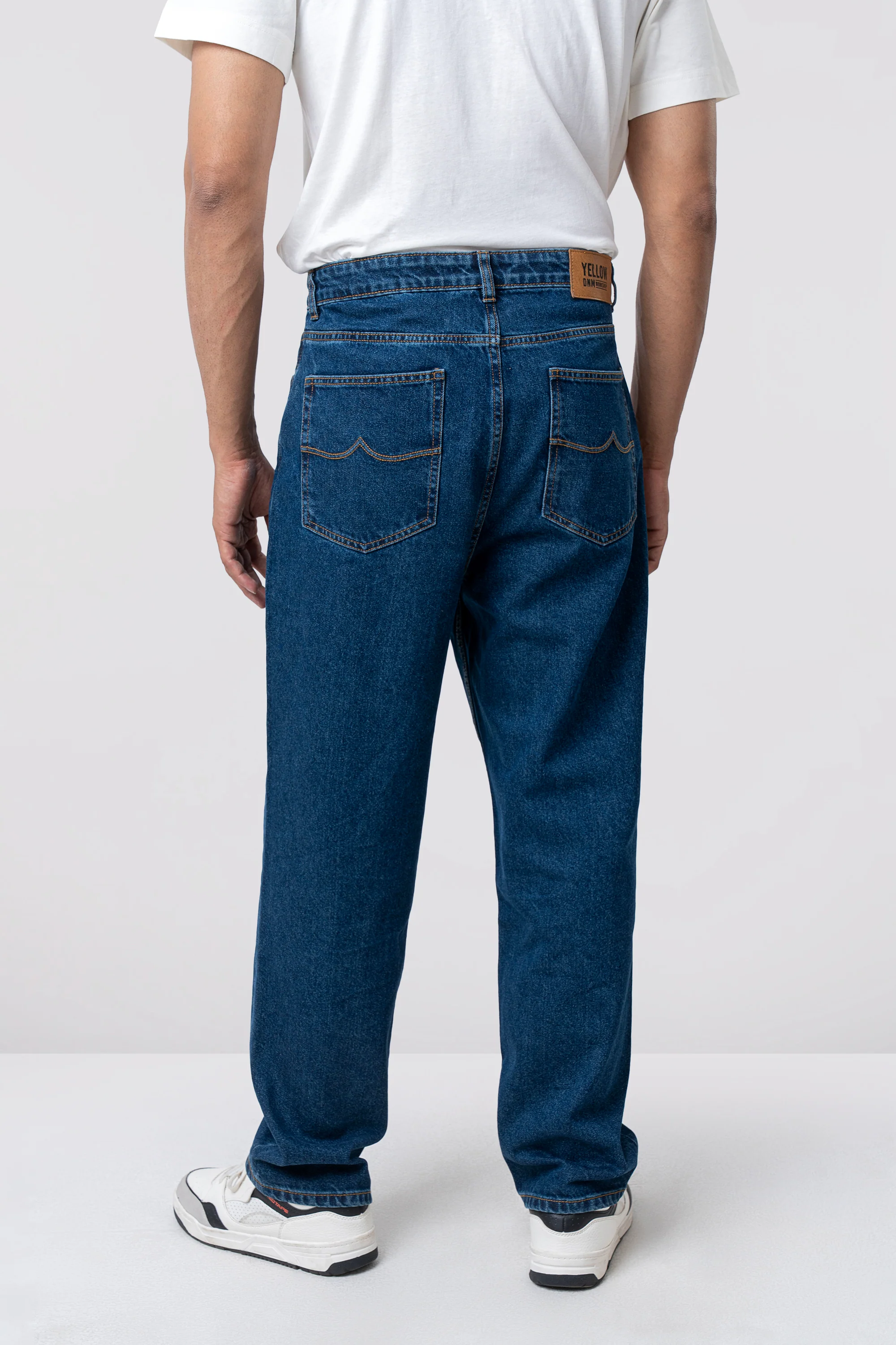 Baggy Fit Jeans - Image 5