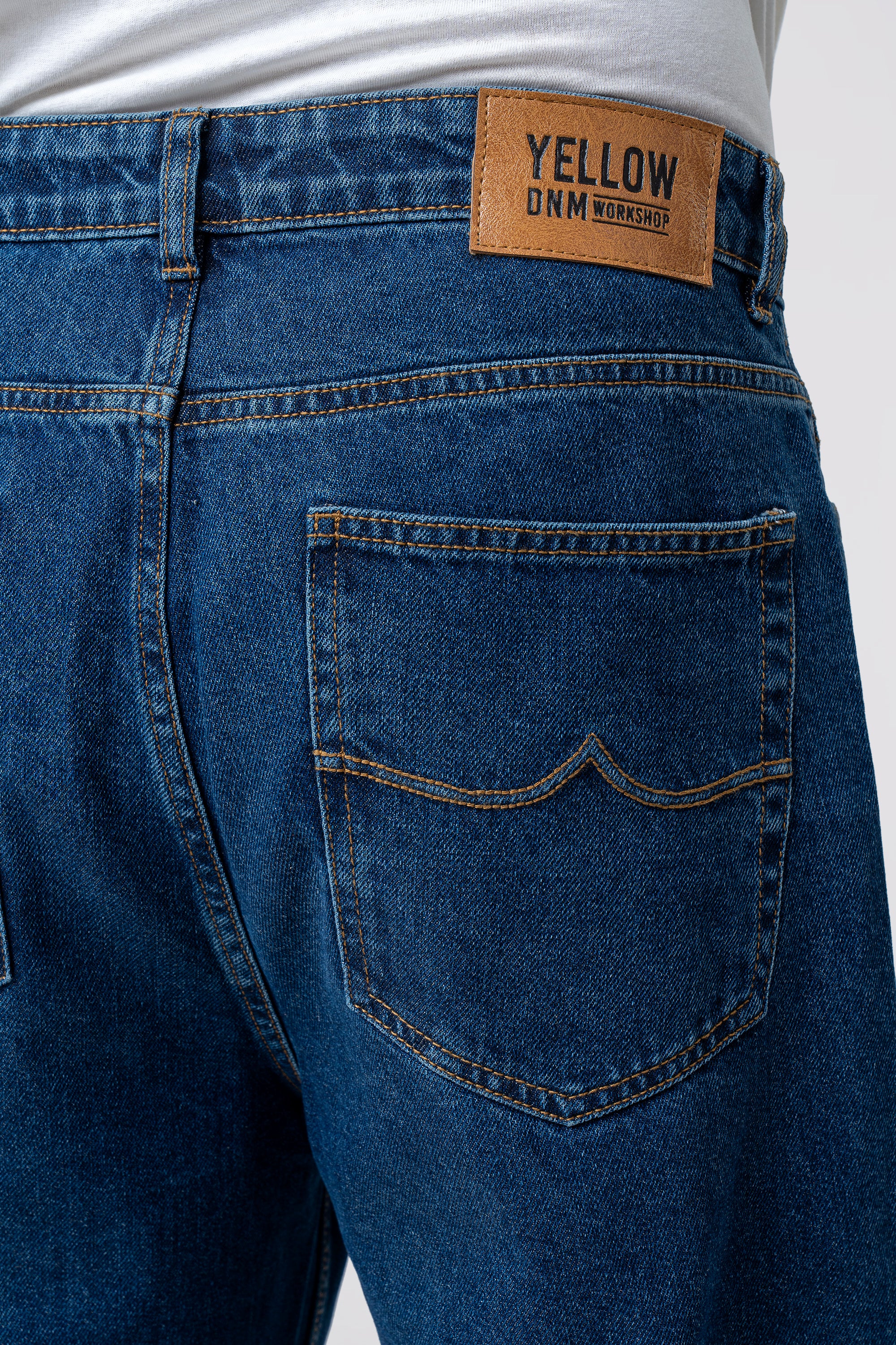Baggy Fit Jeans - Image 7