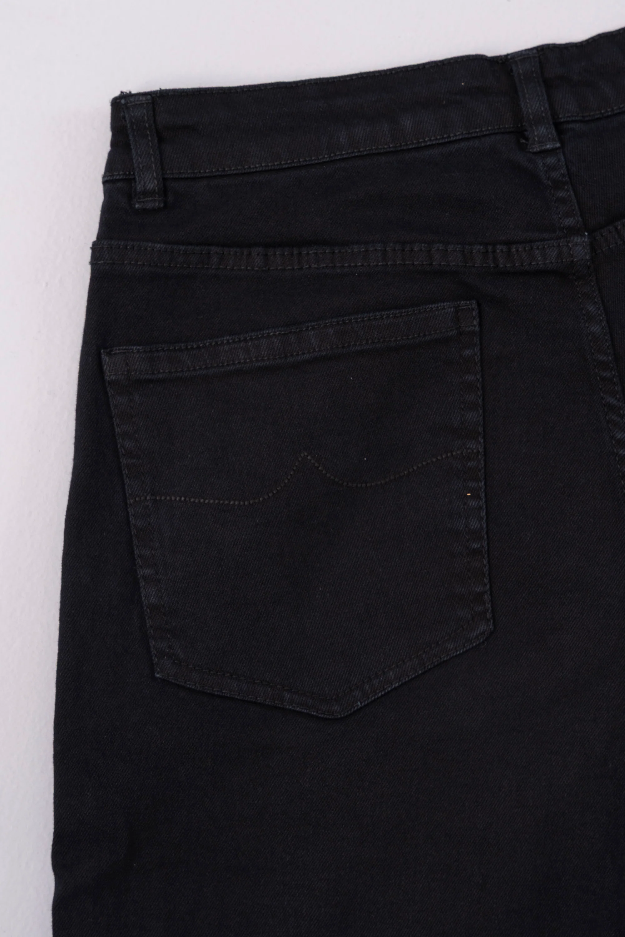 Baggy Fit Black Jeans - Image 8