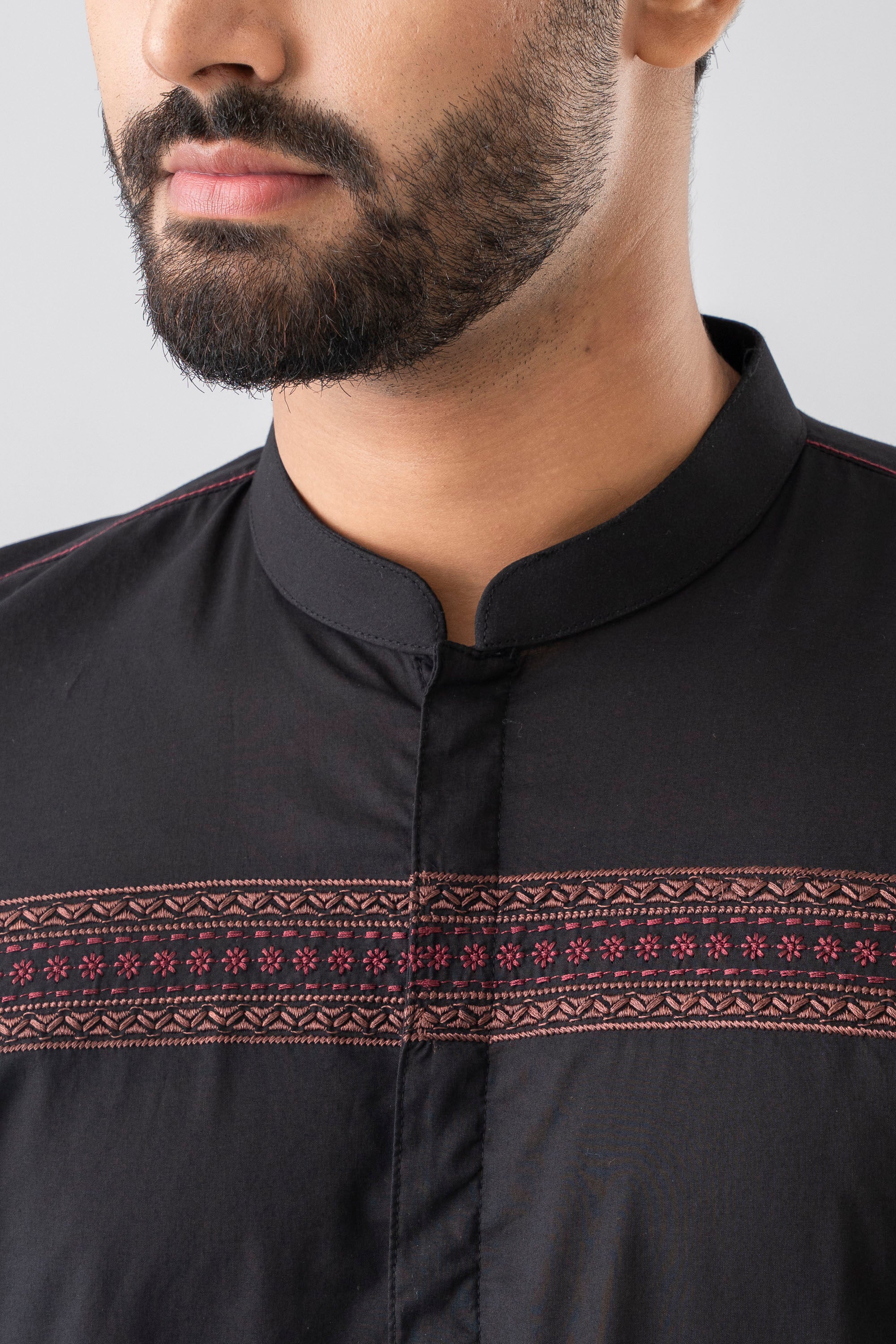 Regular Fit Embroidered Fatua - Image 5