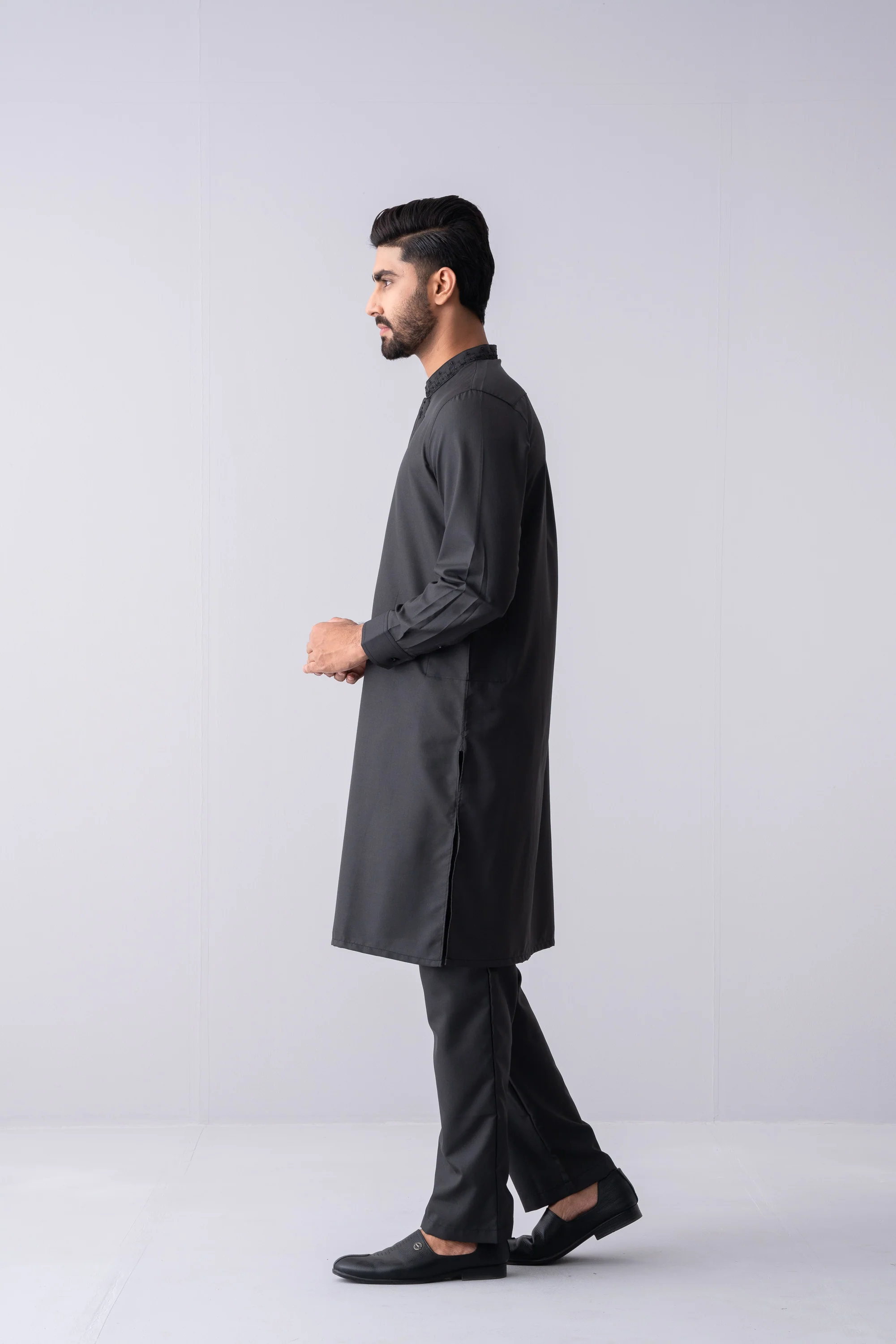 Regular Fit Embroidered Semi-Formal Kurta Set - Image 9