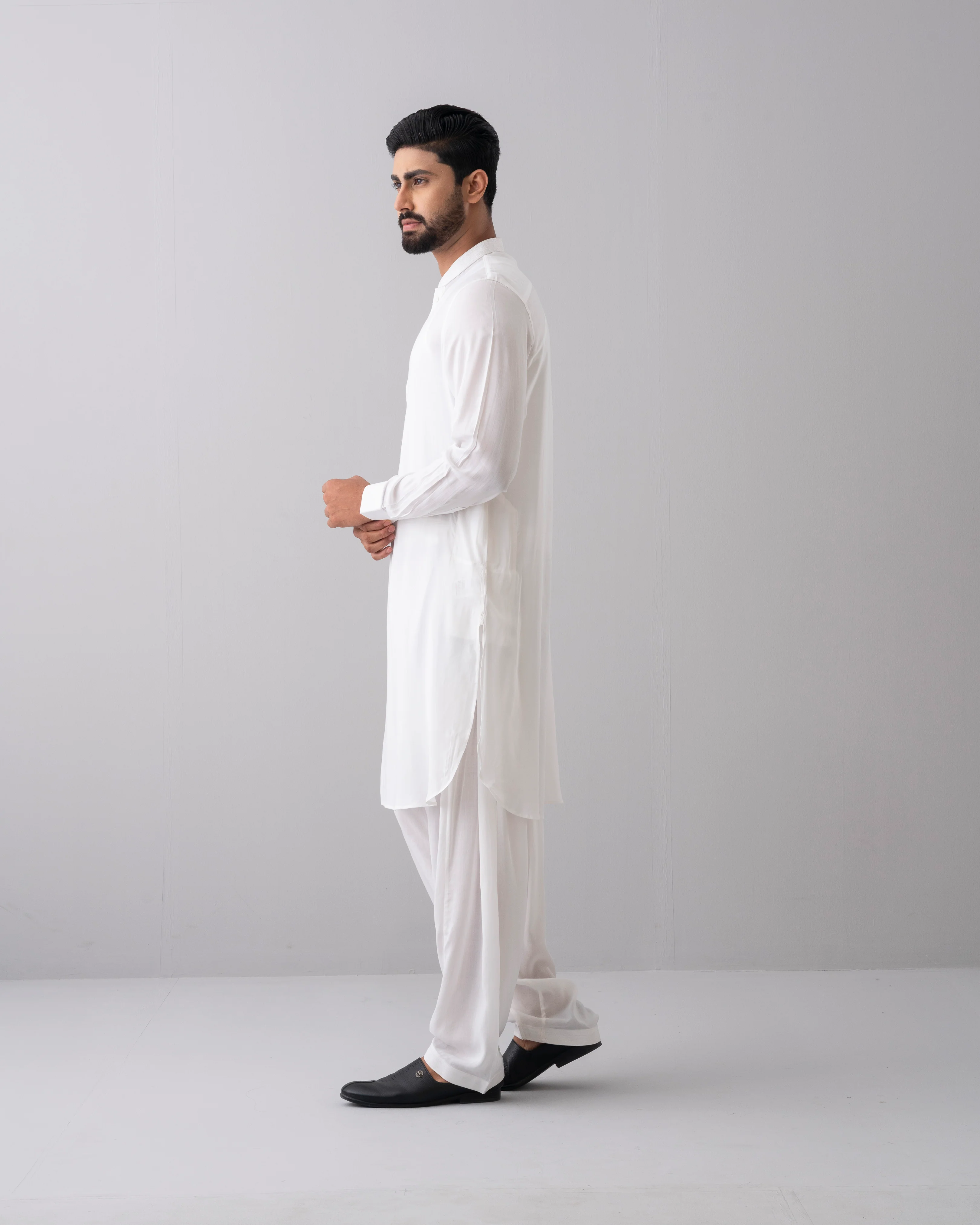 Regular Fit Embroidered Viscose Kabli Set - Image 7
