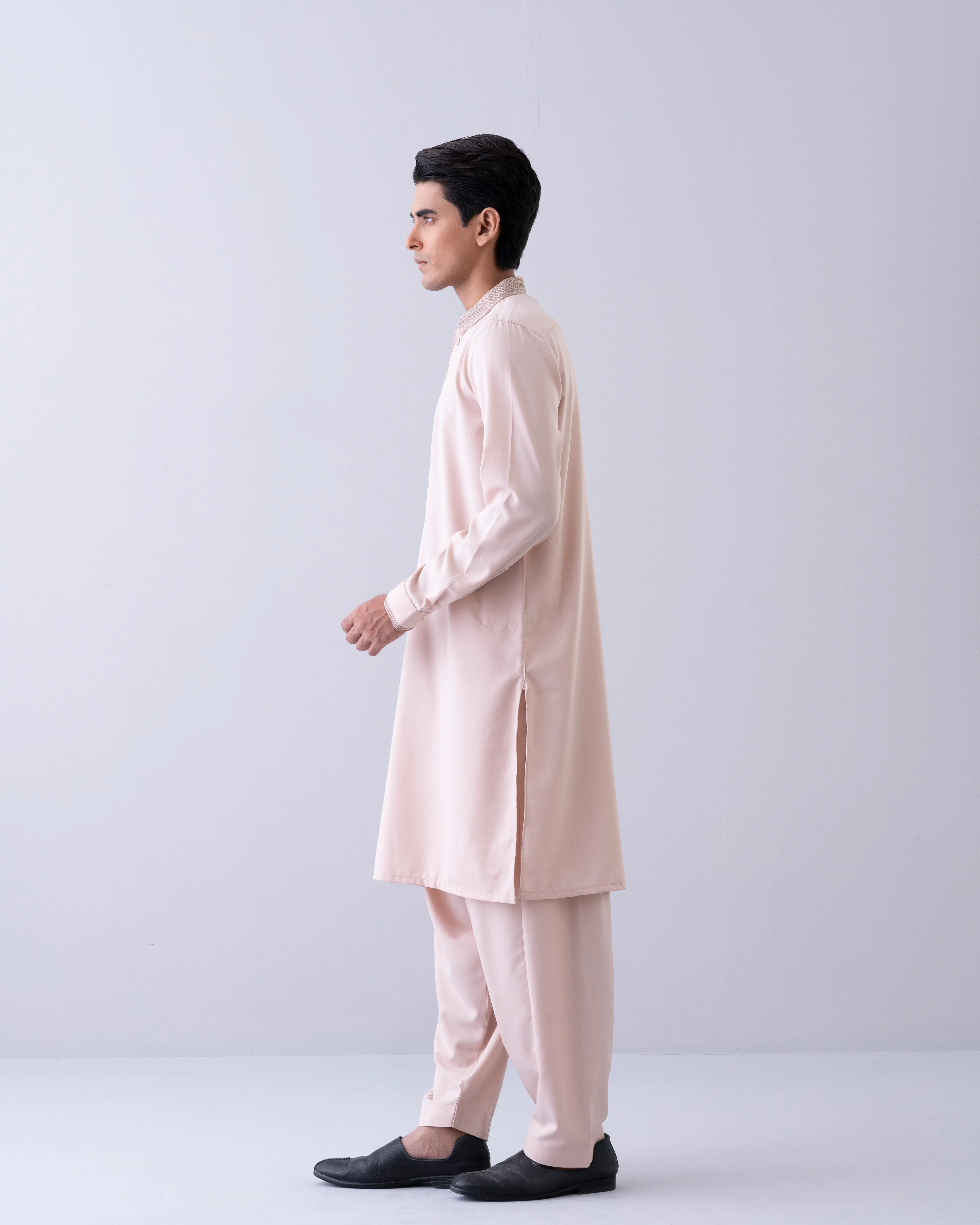 Regular Fit Embroidered Semi-Formal Kabli Set - Image 4