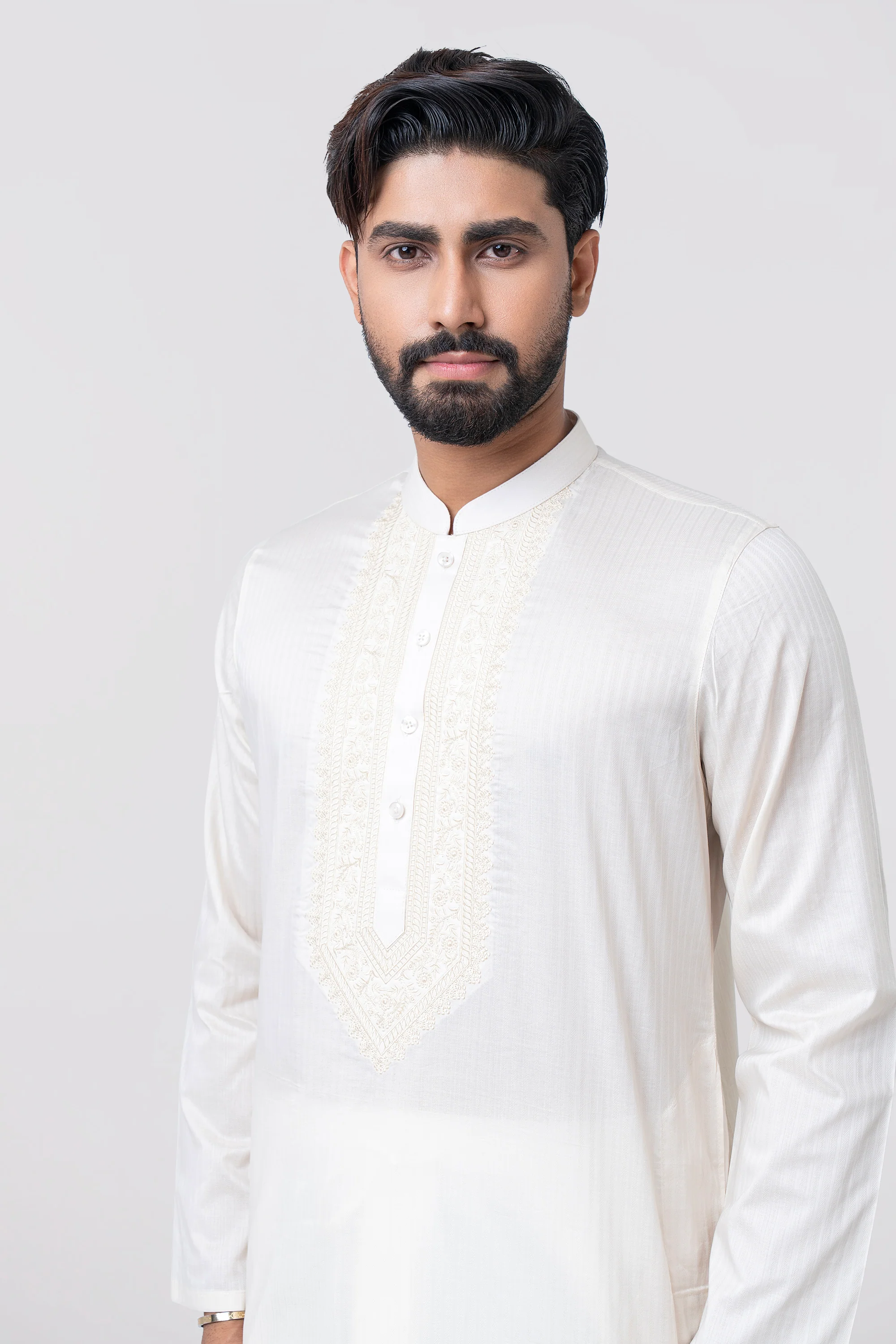 Regular Fit Embroidered Semi-Formal Panjabi - Image 2