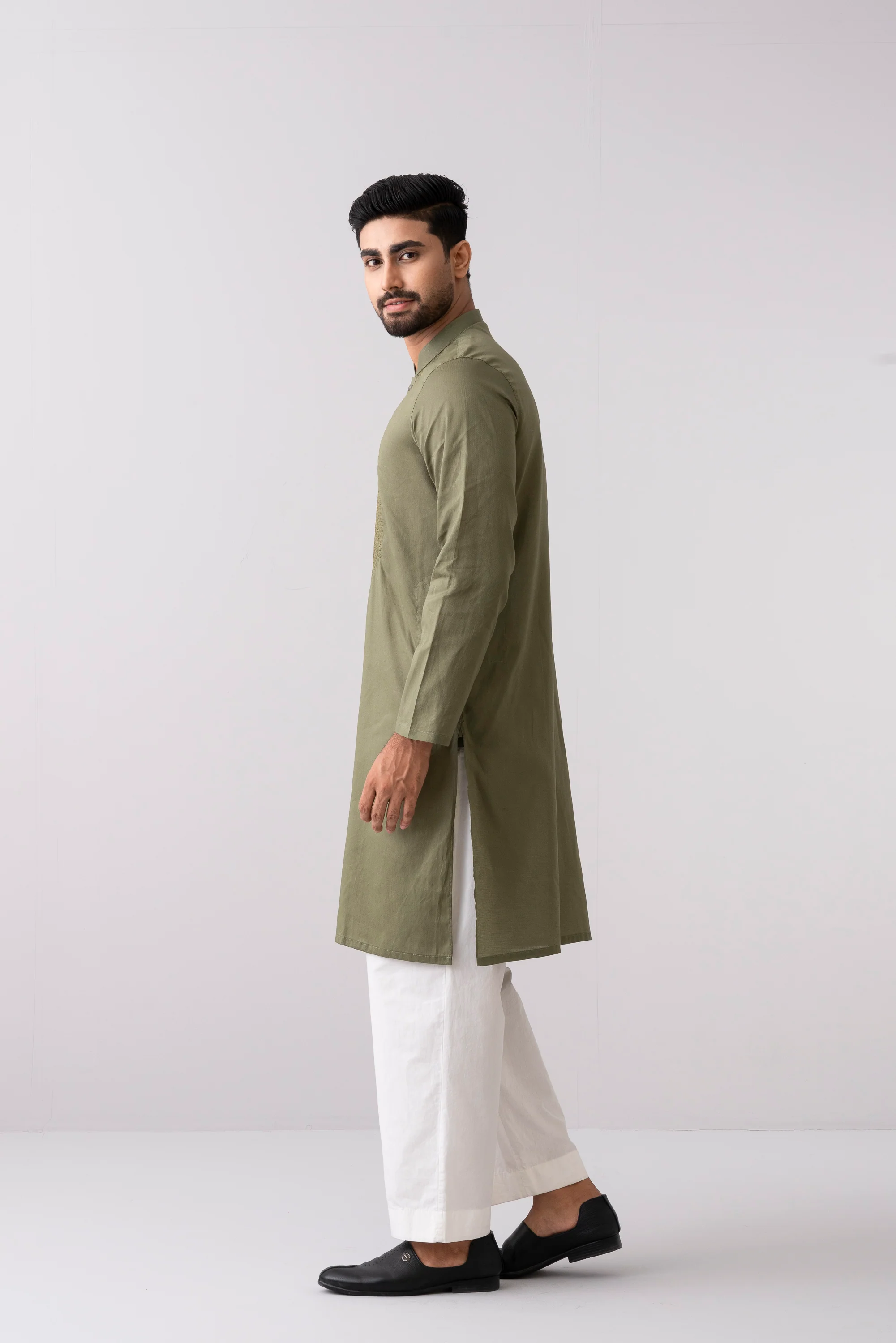 Regular Fit Embroidered Semi-Formal Panjabi - Image 3
