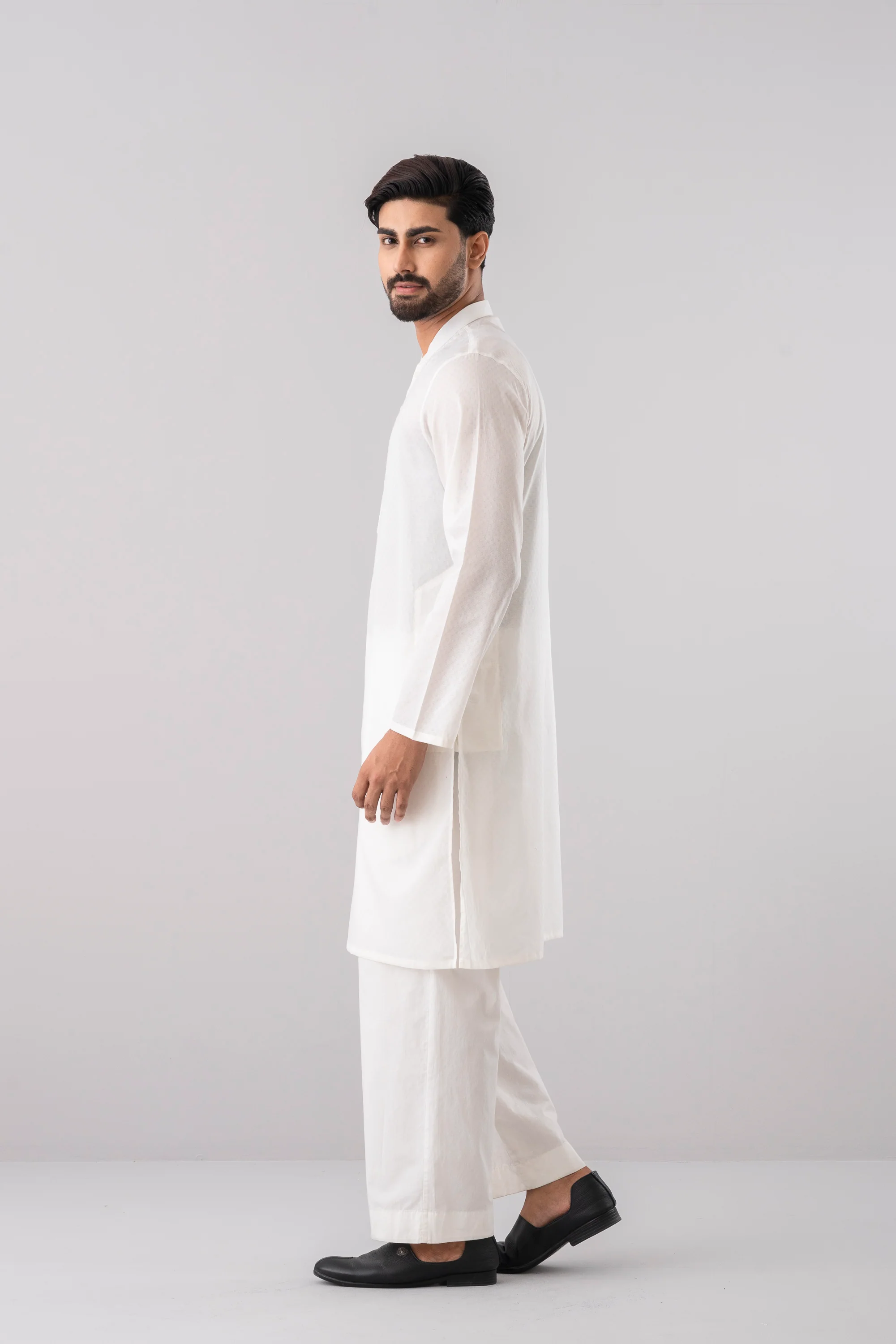 Regular Fit Embroidered Semi-Formal Panjabi - Image 3