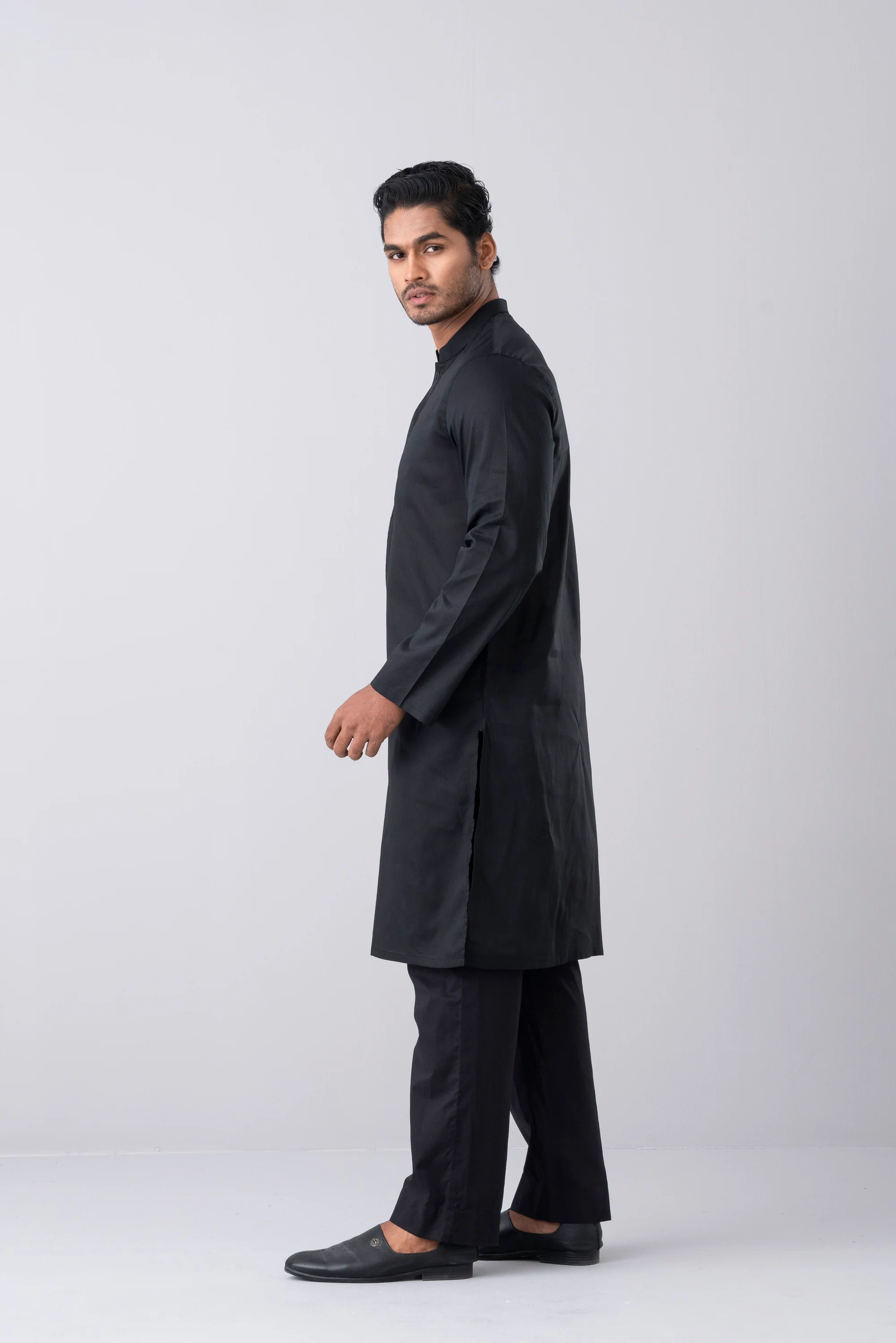 Regular Fit Embroidered Semi-Formal Panjabi - Image 3