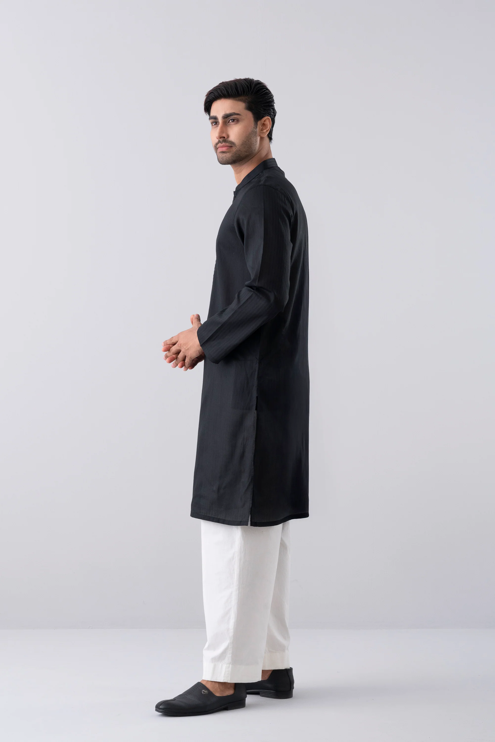 Regular Fit Embroidered Semi-Formal Panjabi - Image 3
