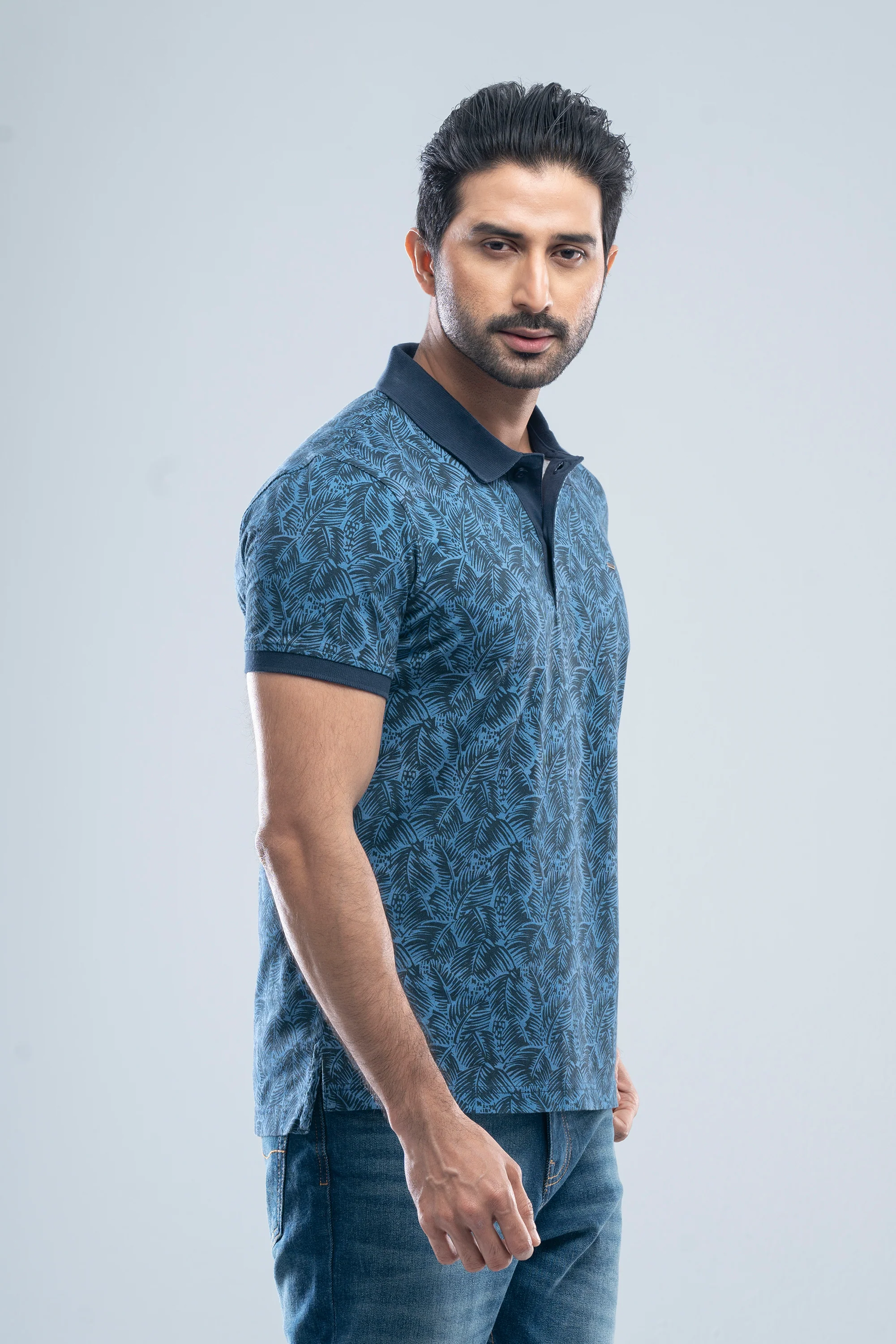Relaxed Fit Pique Fabric Washed Polo Shirt - Image 3