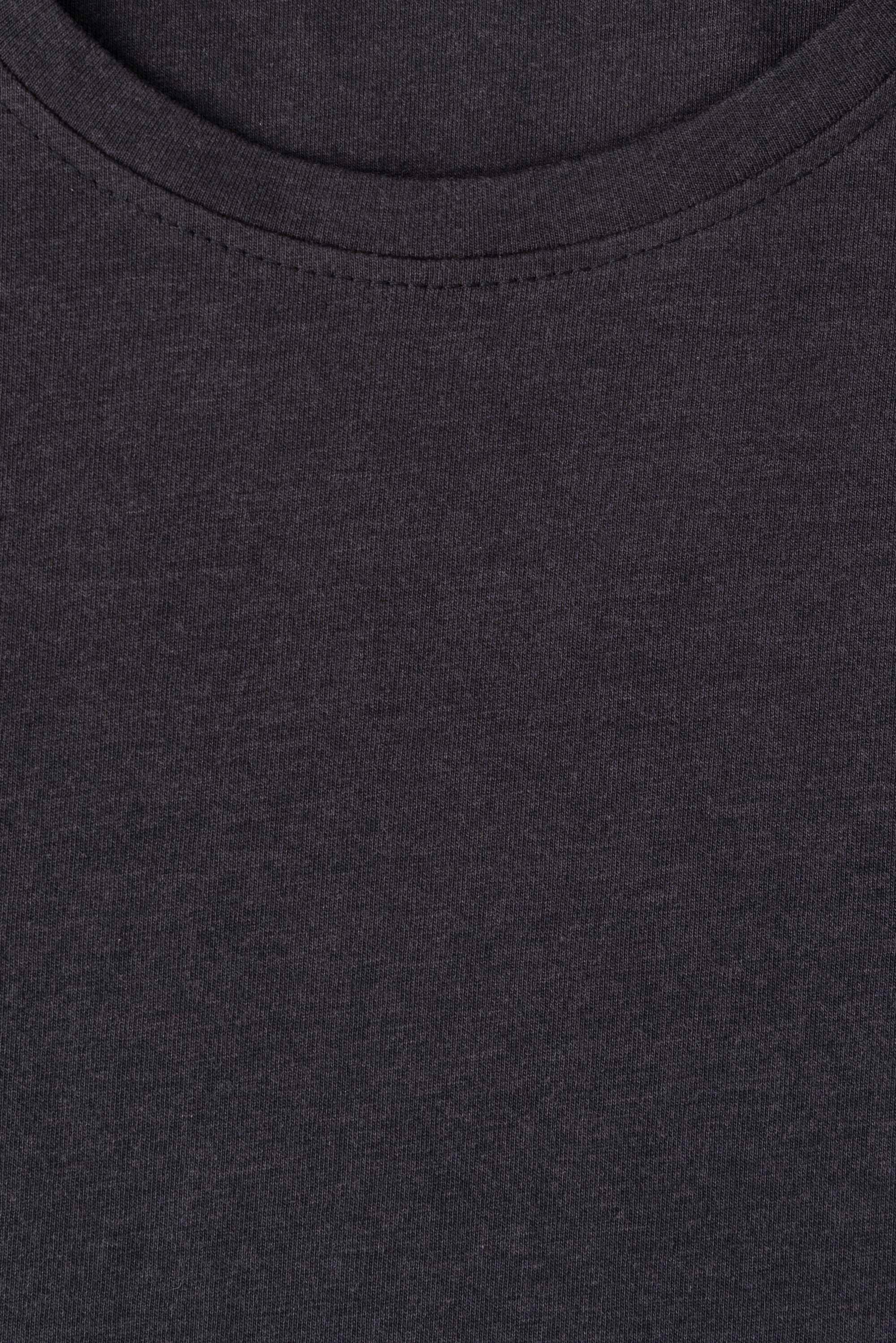 Regular Fit Solid T-Shirt - Image 12