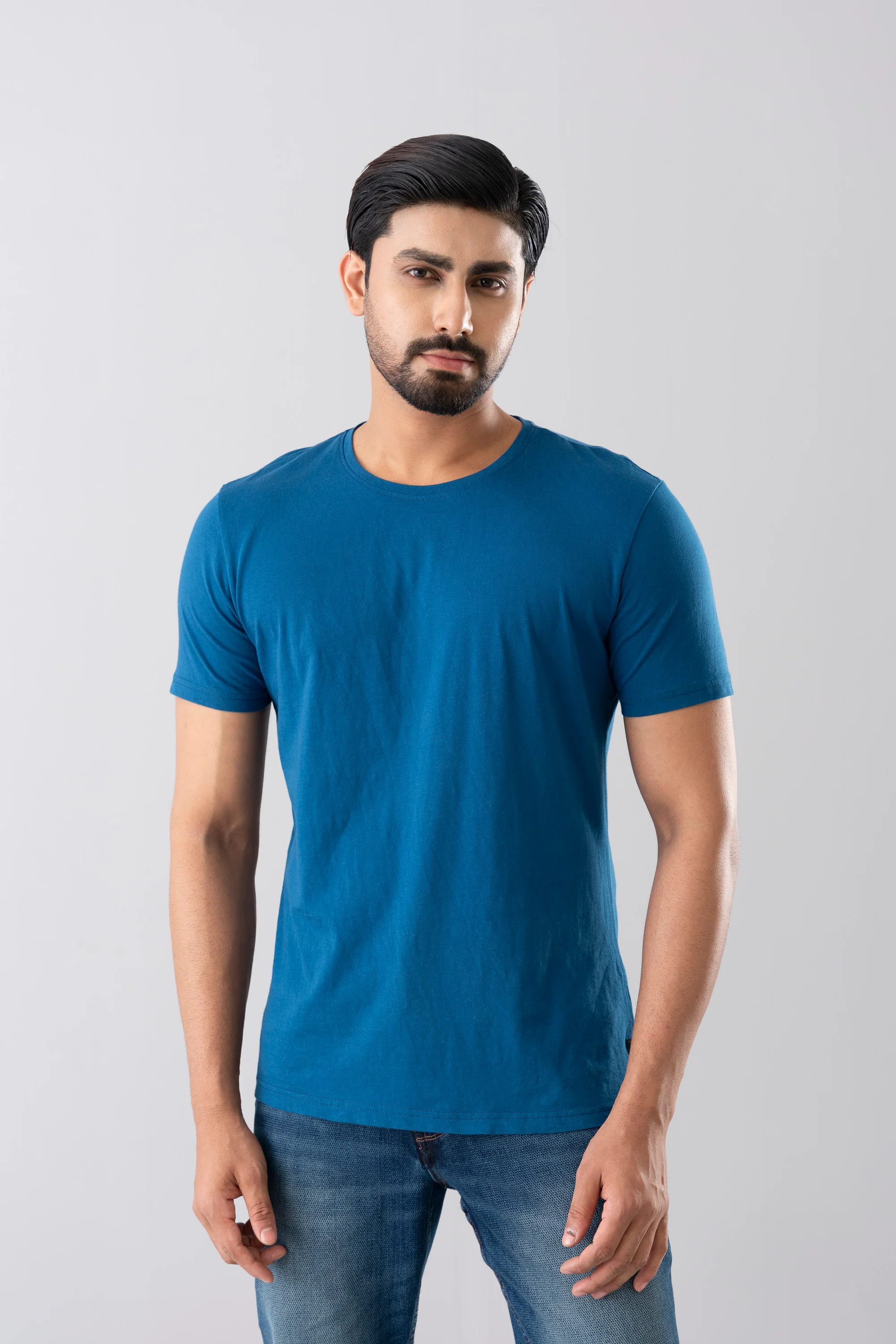 Regular Fit Solid T-Shirt - Image 2