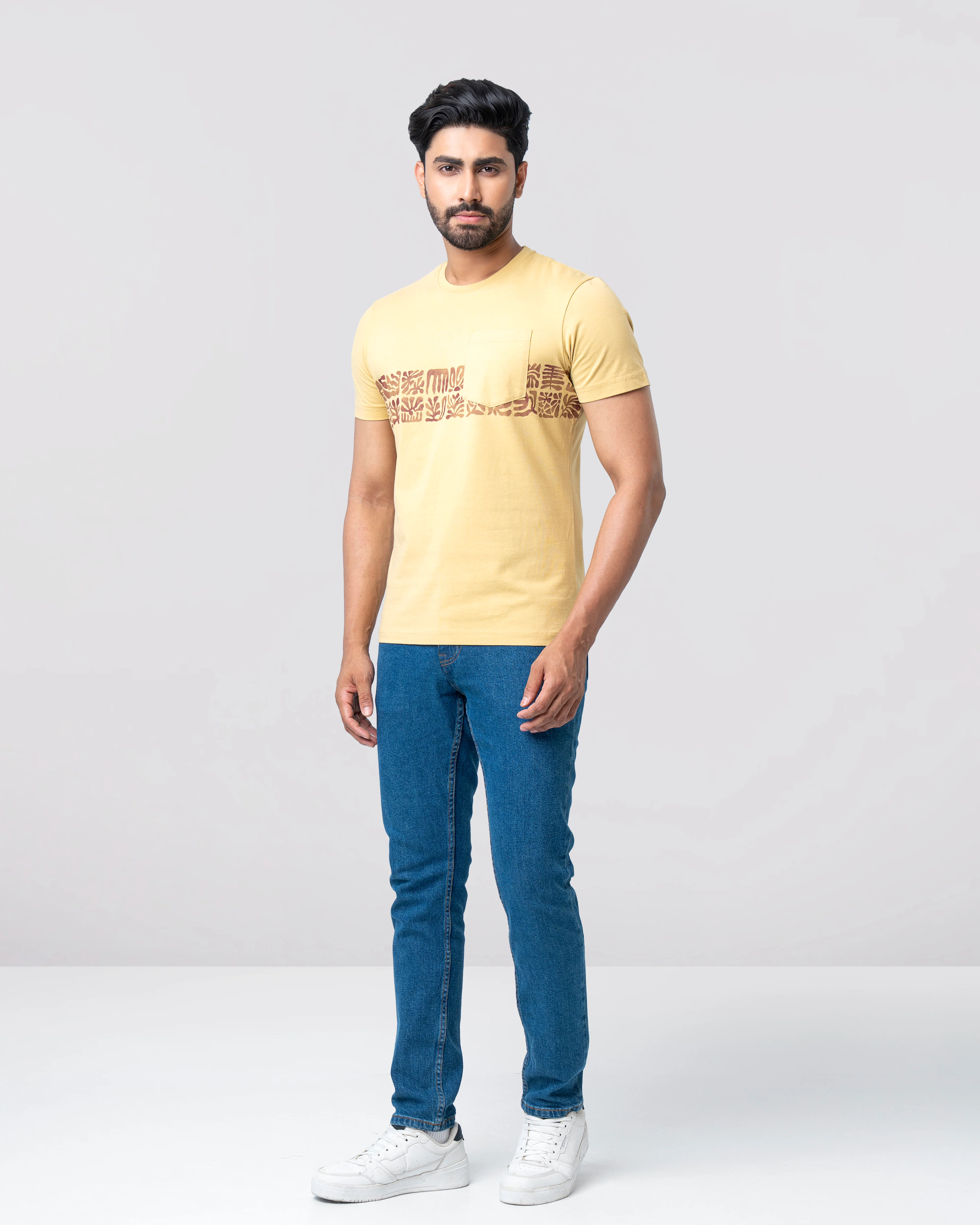 Regular Fit Graphic T-Shirt - Image 3