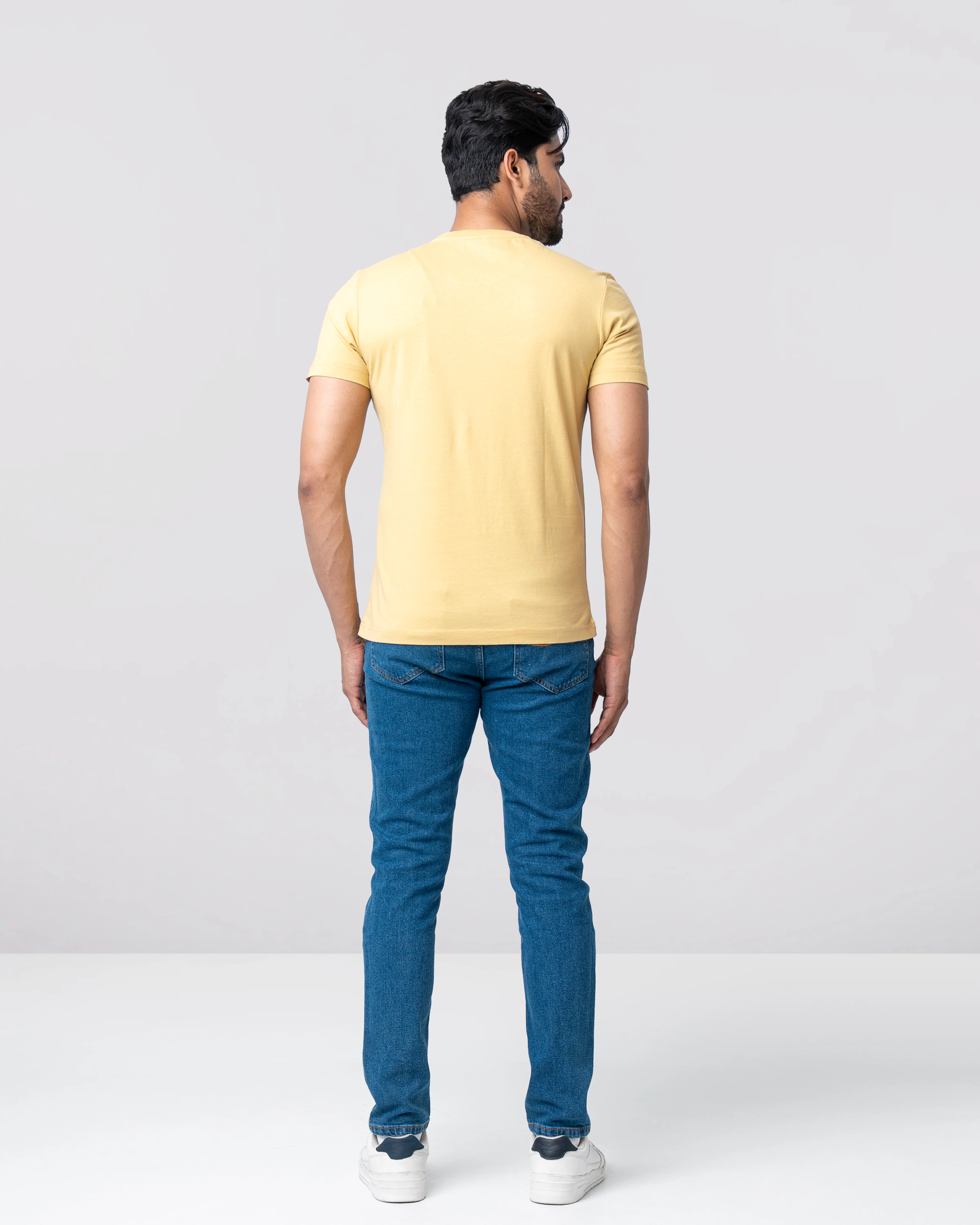 Regular Fit Graphic T-Shirt - Image 7