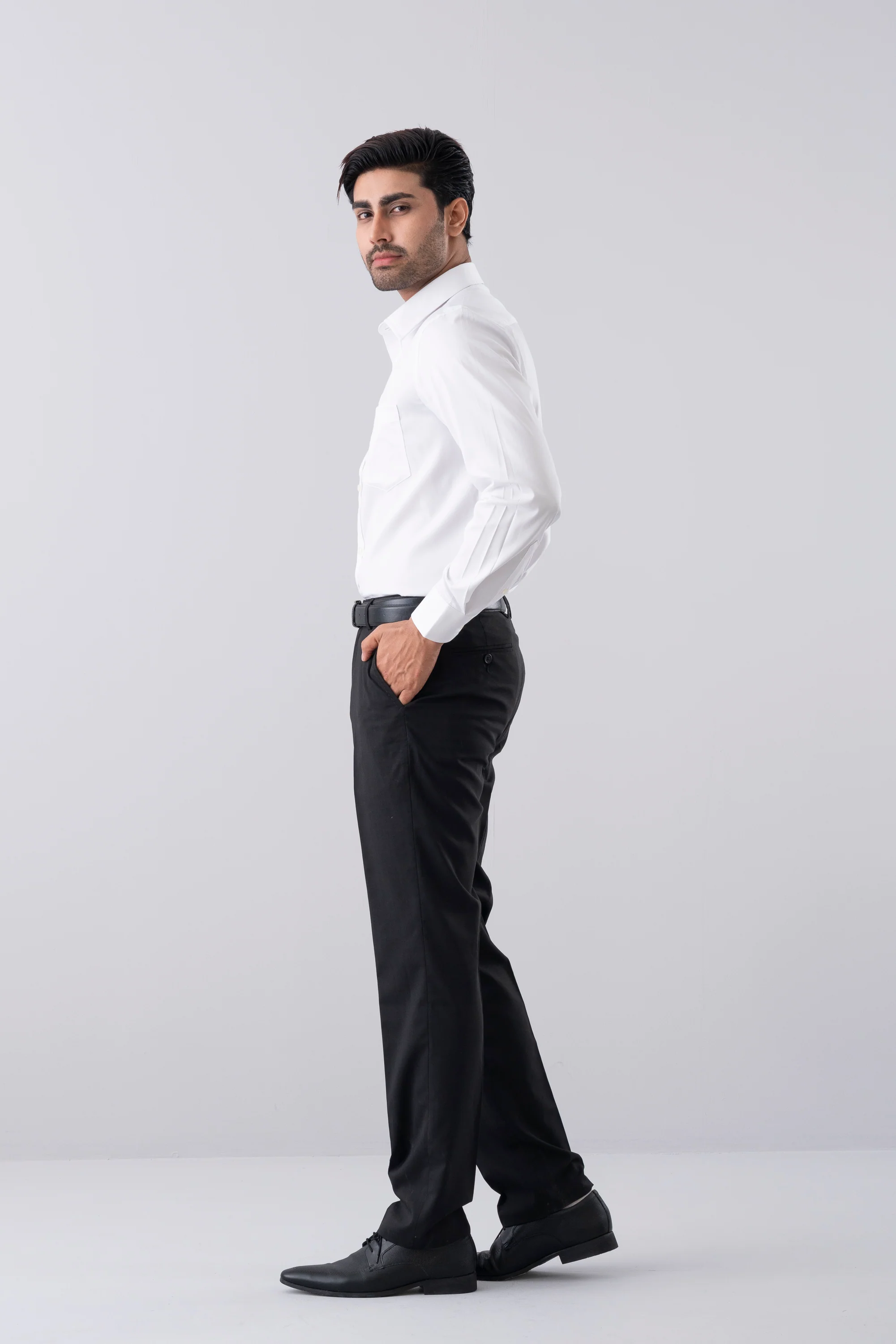 Regular Fit Ultra Formal Shirt - Image 3