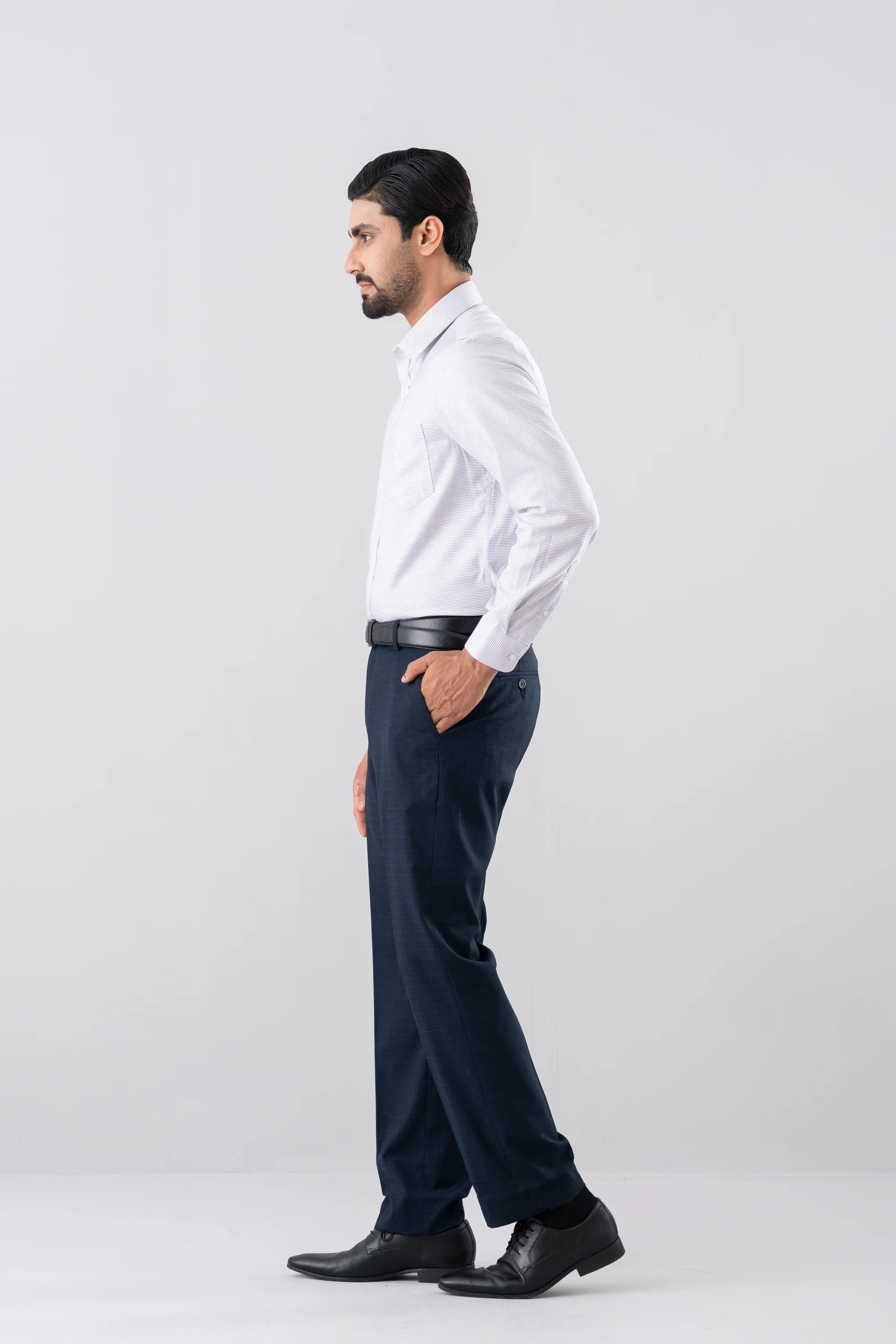 Slim Fit Templeton Formal Shirt - Image 9