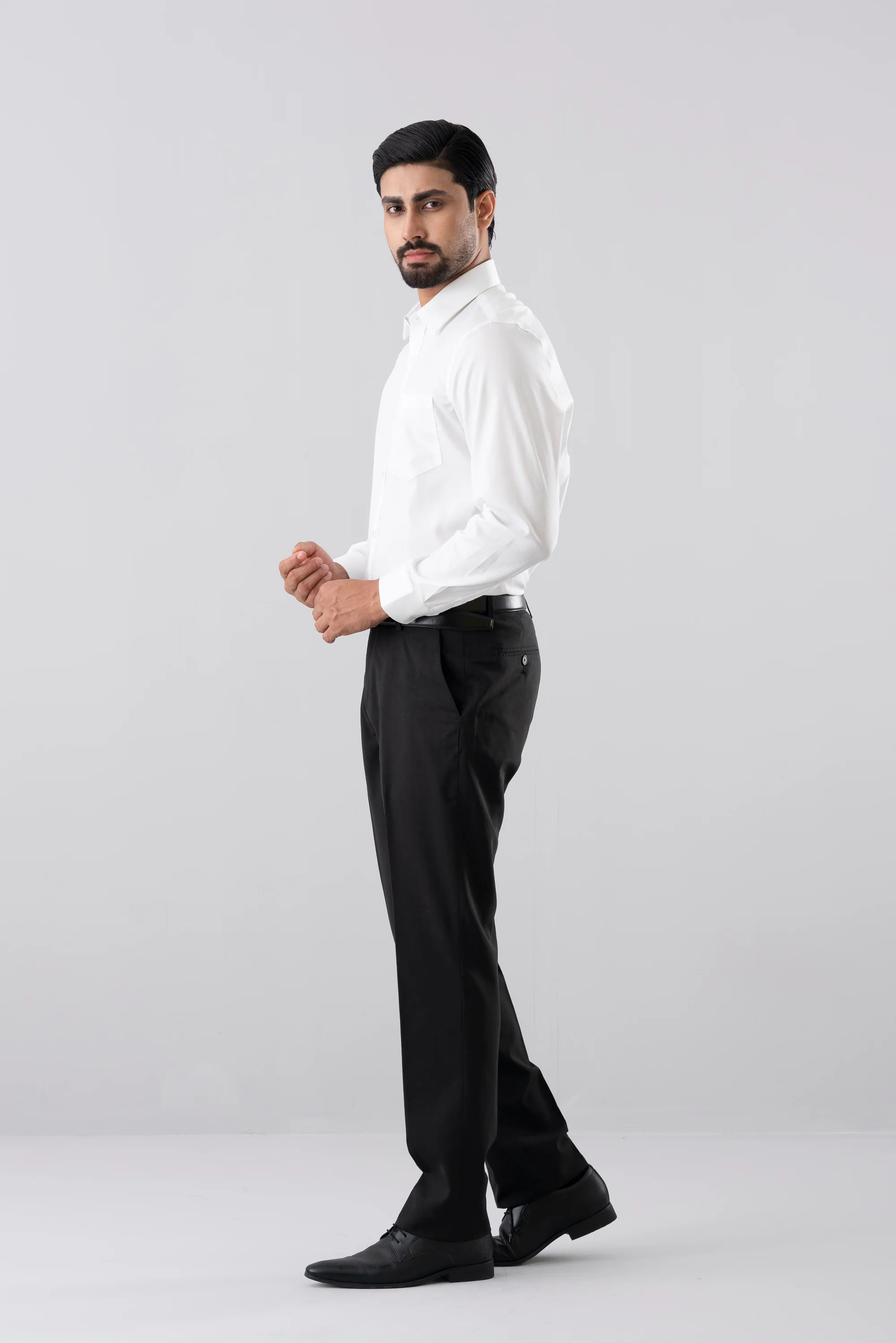 Slim Fit Solid Dyed Dobby Weave Templeton Formal Shirt - Image 3