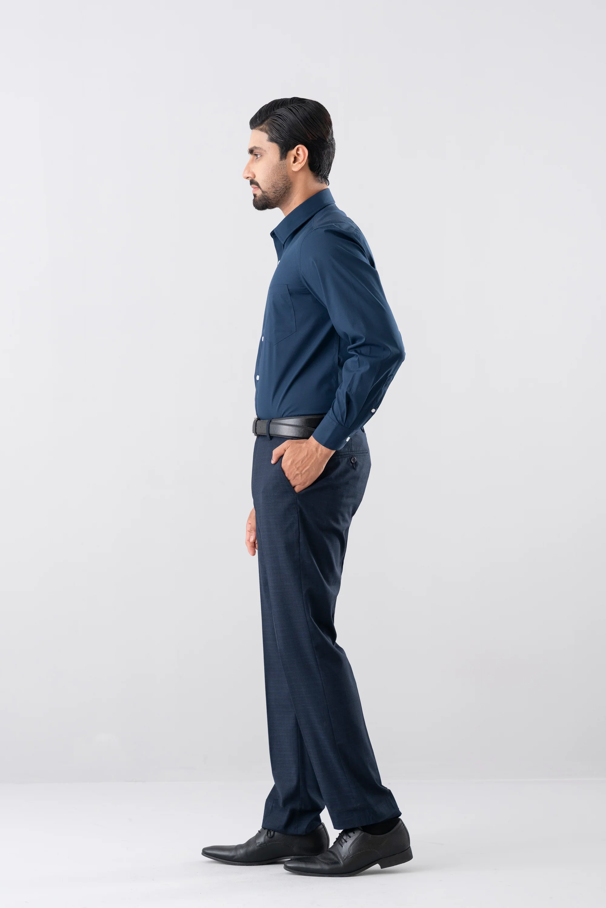 Regular Fit Solid Dyed Poplin Templeton Formal Shirt - Image 3