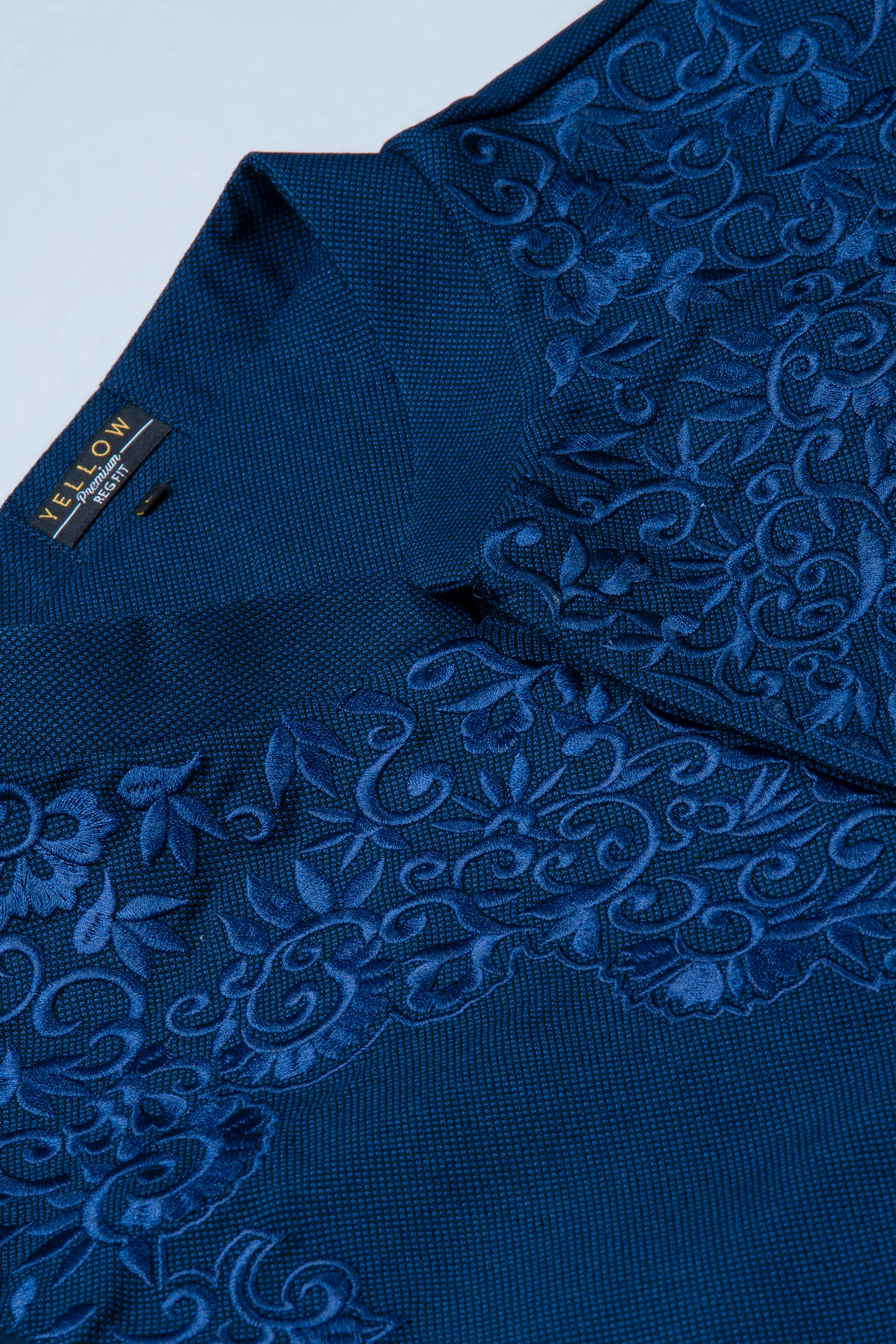 Regular Fit Embroidered Semi-Formal Waistcoat - Image 10
