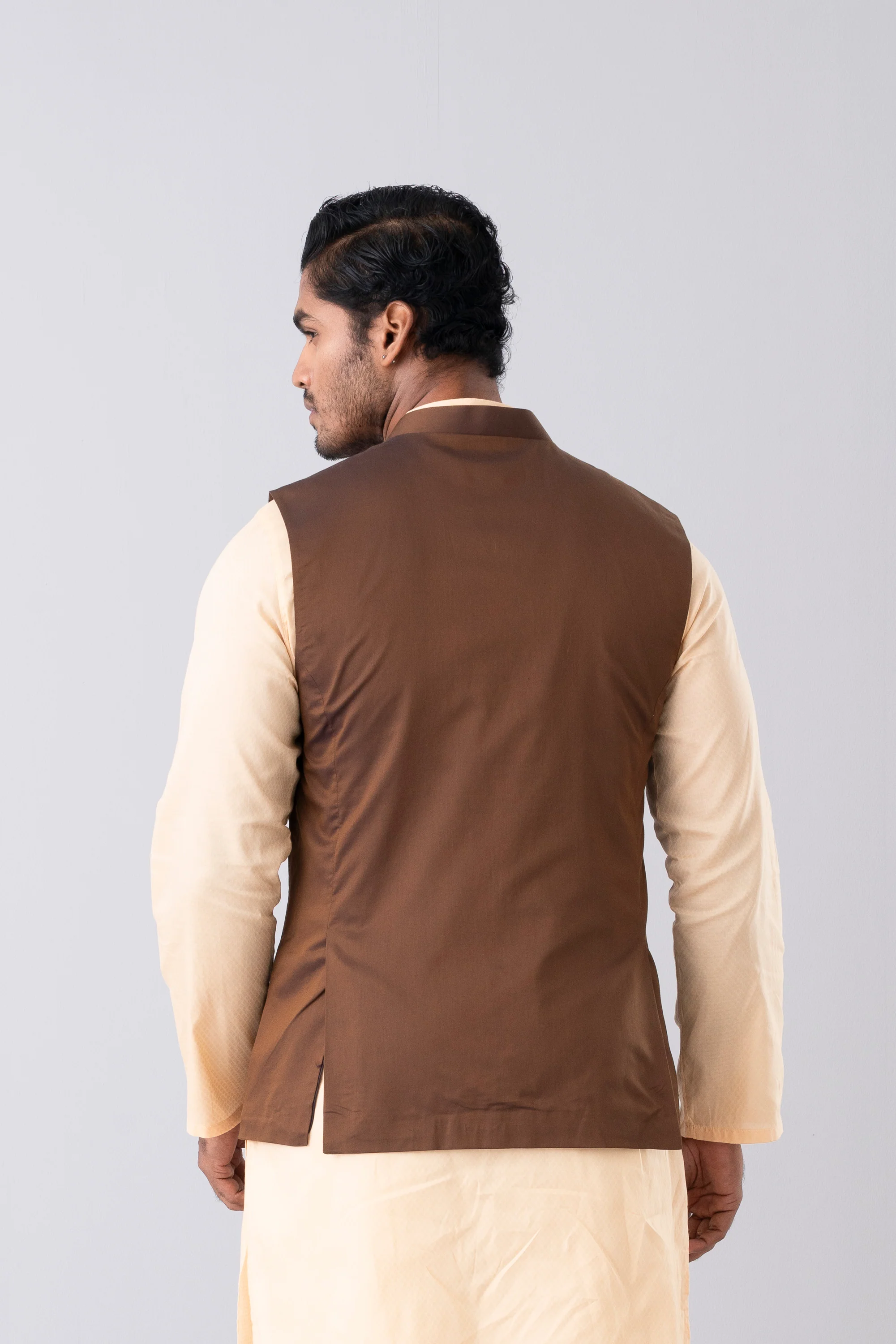 Regular Fit Embroidered Semi-Formal Waistcoat - Image 10
