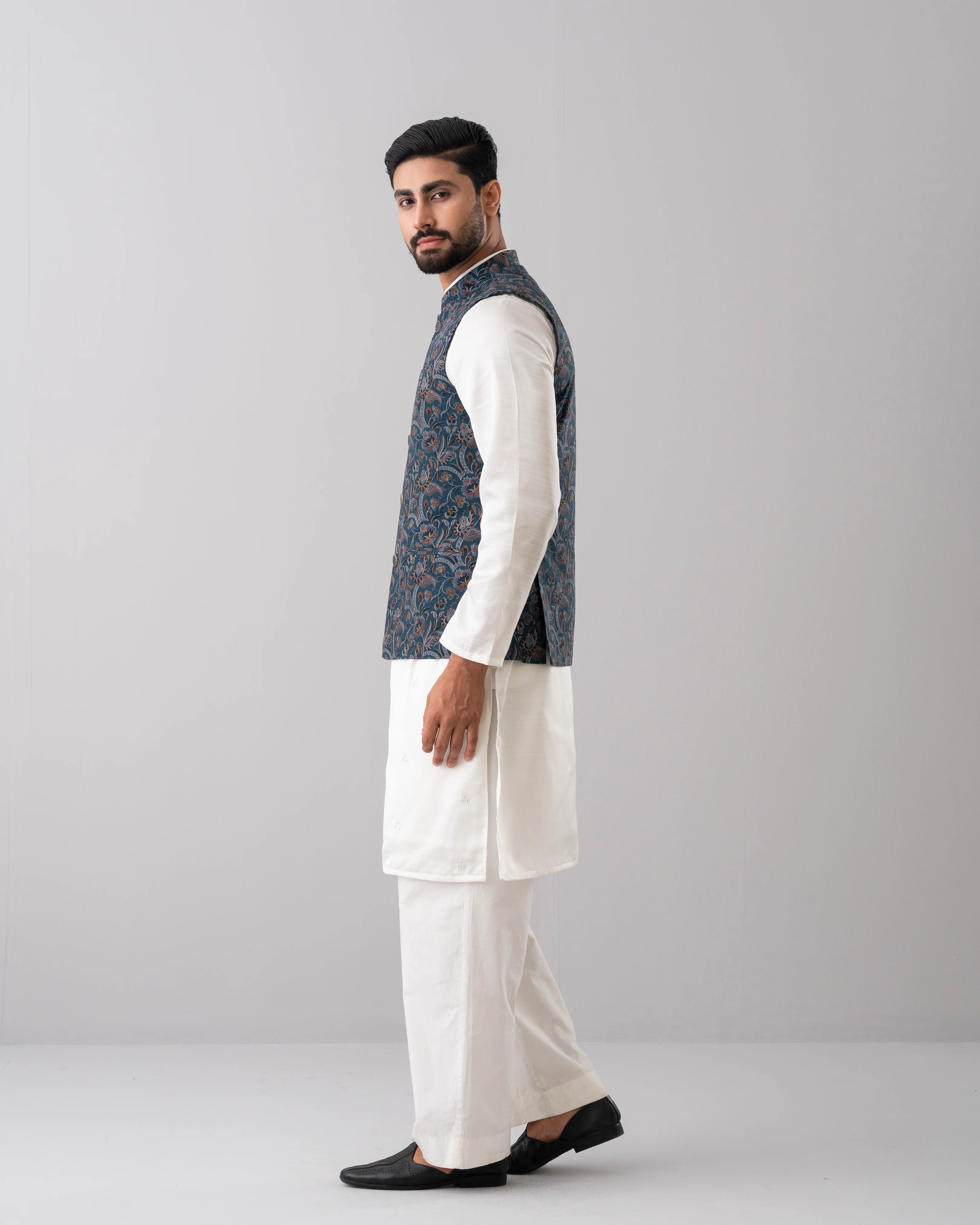 Regular Fit Premium Waistcoat - Image 2