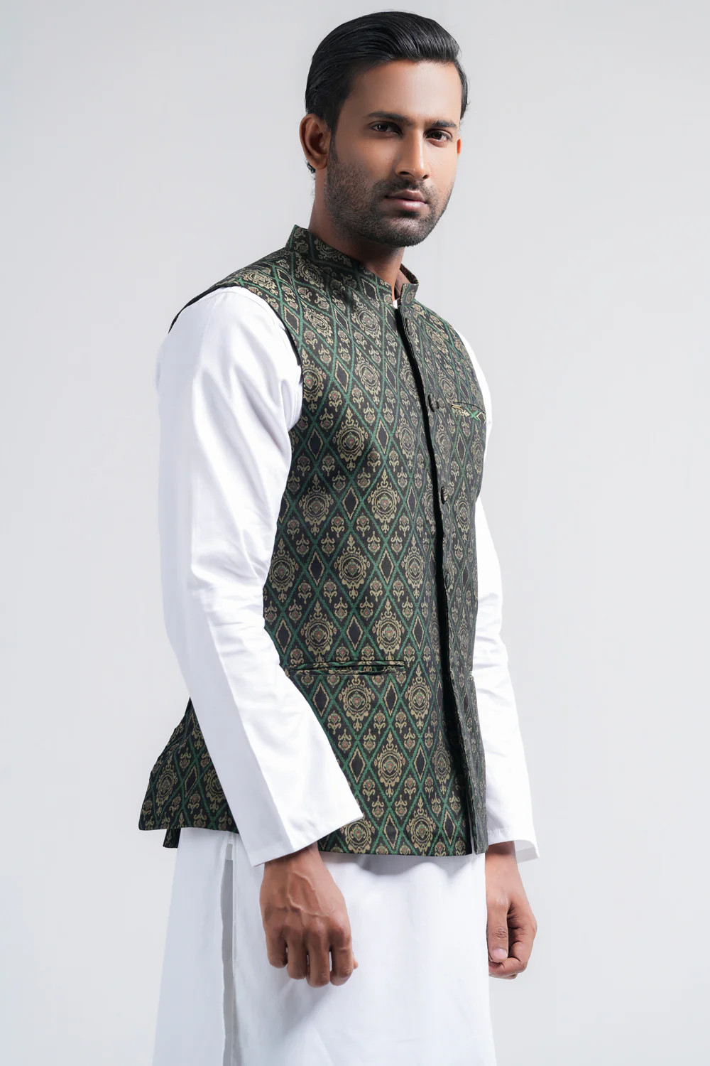 Regular Fit Cotton Semi-Formal Waistcoat - Image 3