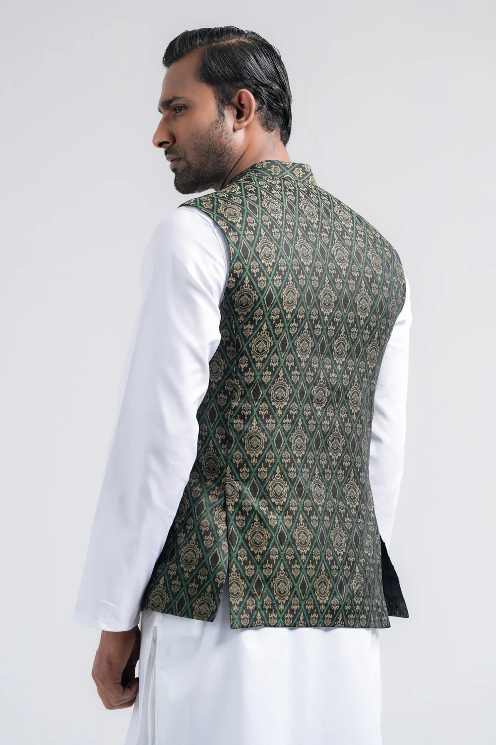 Regular Fit Cotton Semi-Formal Waistcoat - Image 4