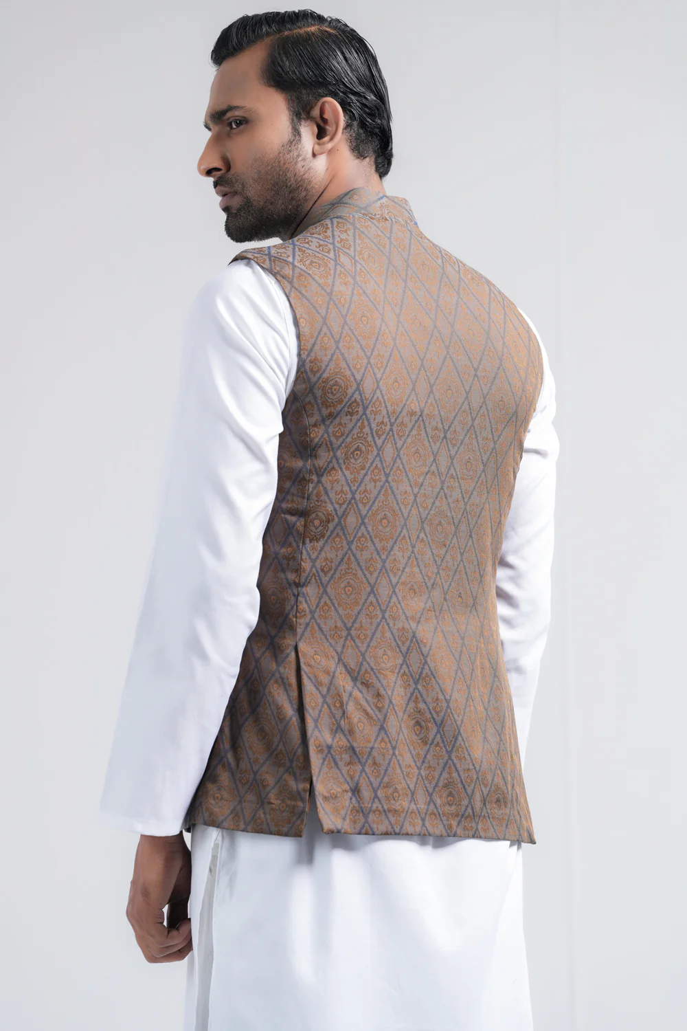 Regular Fit Cotton Semi-Formal Waistcoat - Image 9