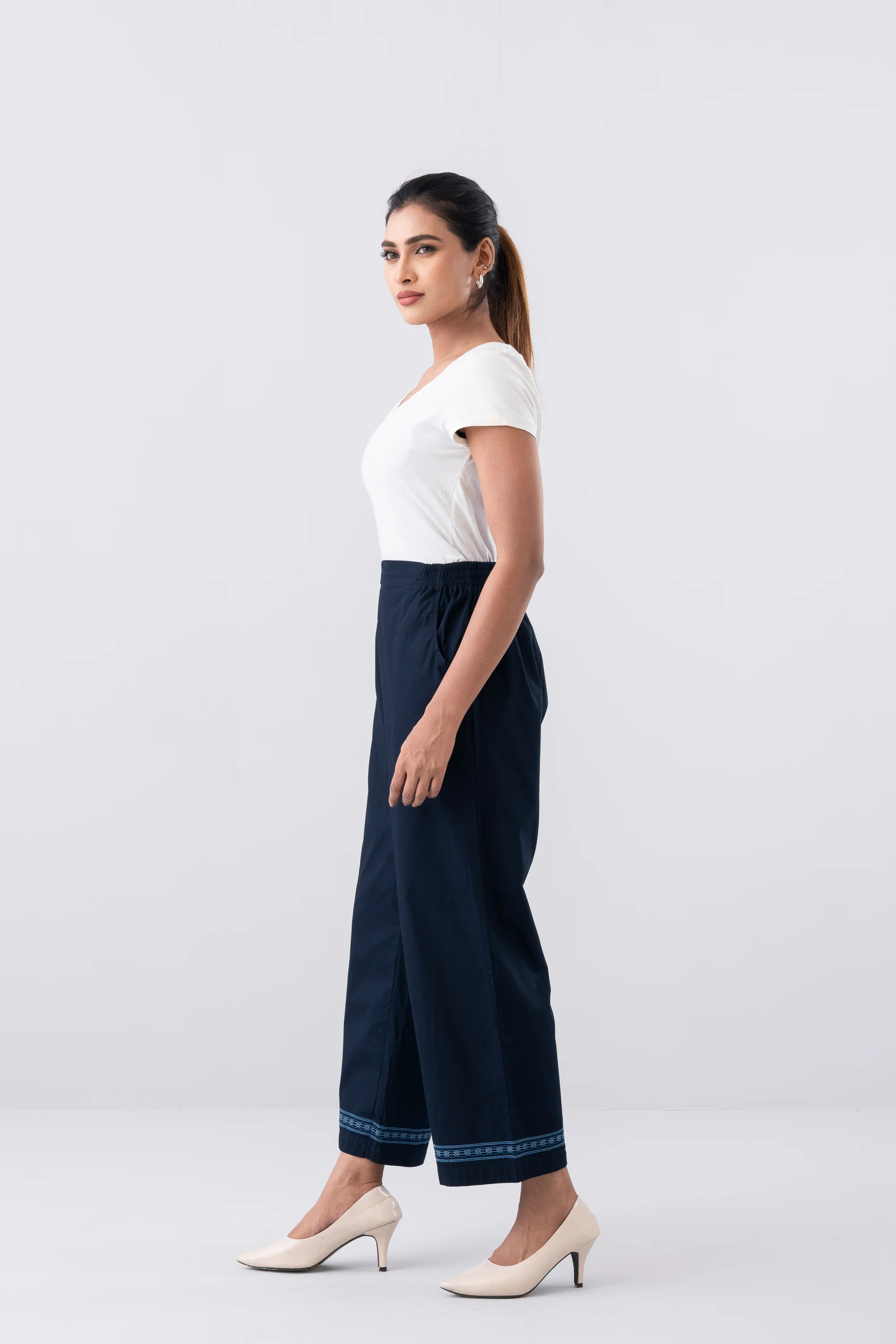 Straight-Cut Embroidered Pants - Mystika - Image 3