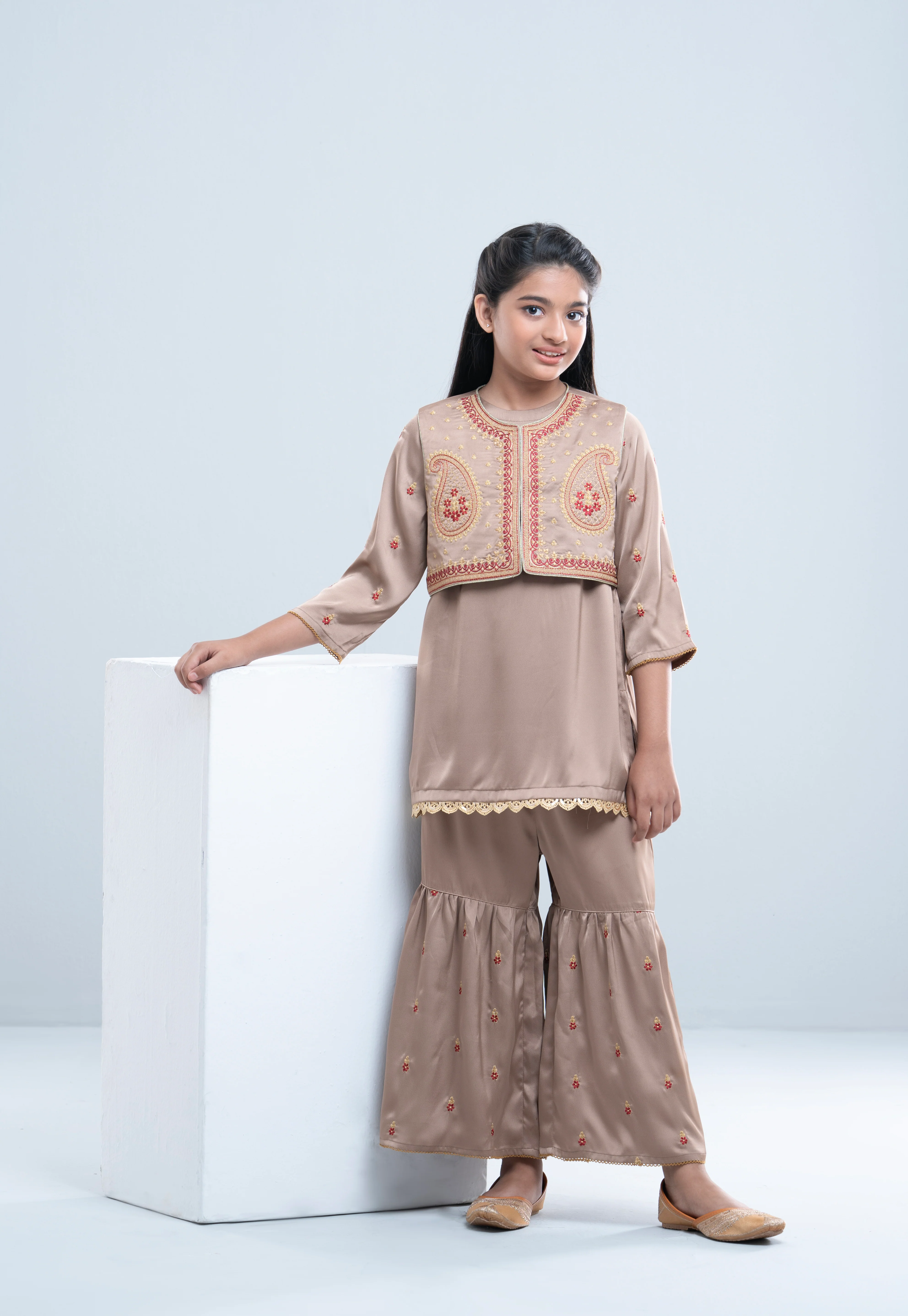 Princess Ethnic Partywear Set (6-8 Years) - Image 6