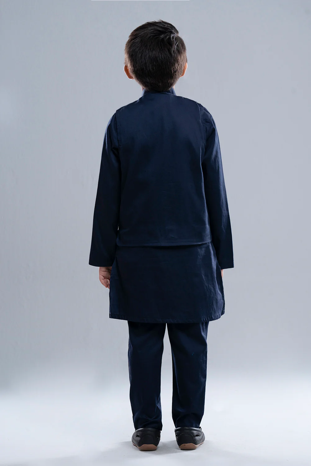 Prince Kurta Set (8-15 Years) - Image 9