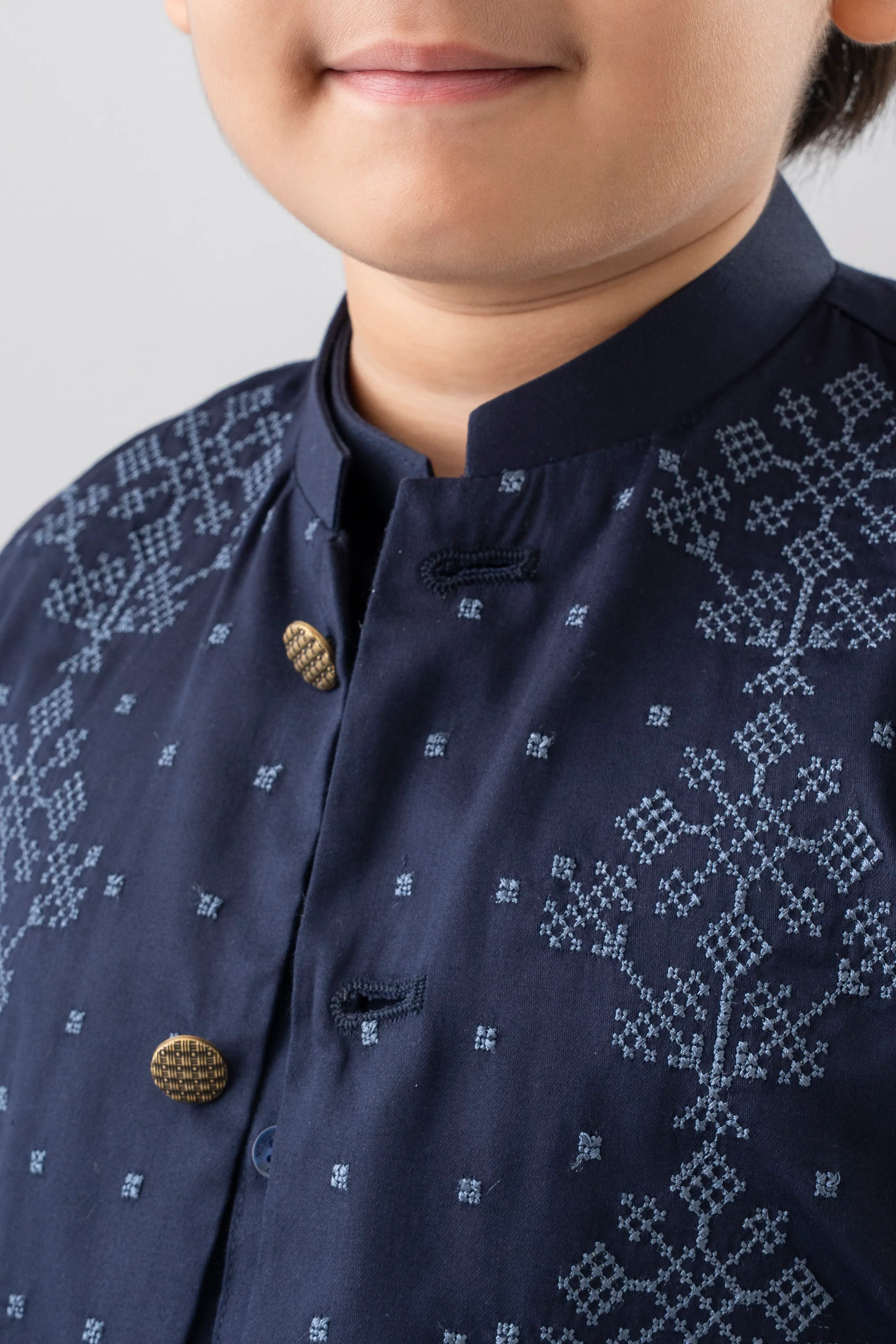 Prince Kurta Set (8-15 Years) - Image 11