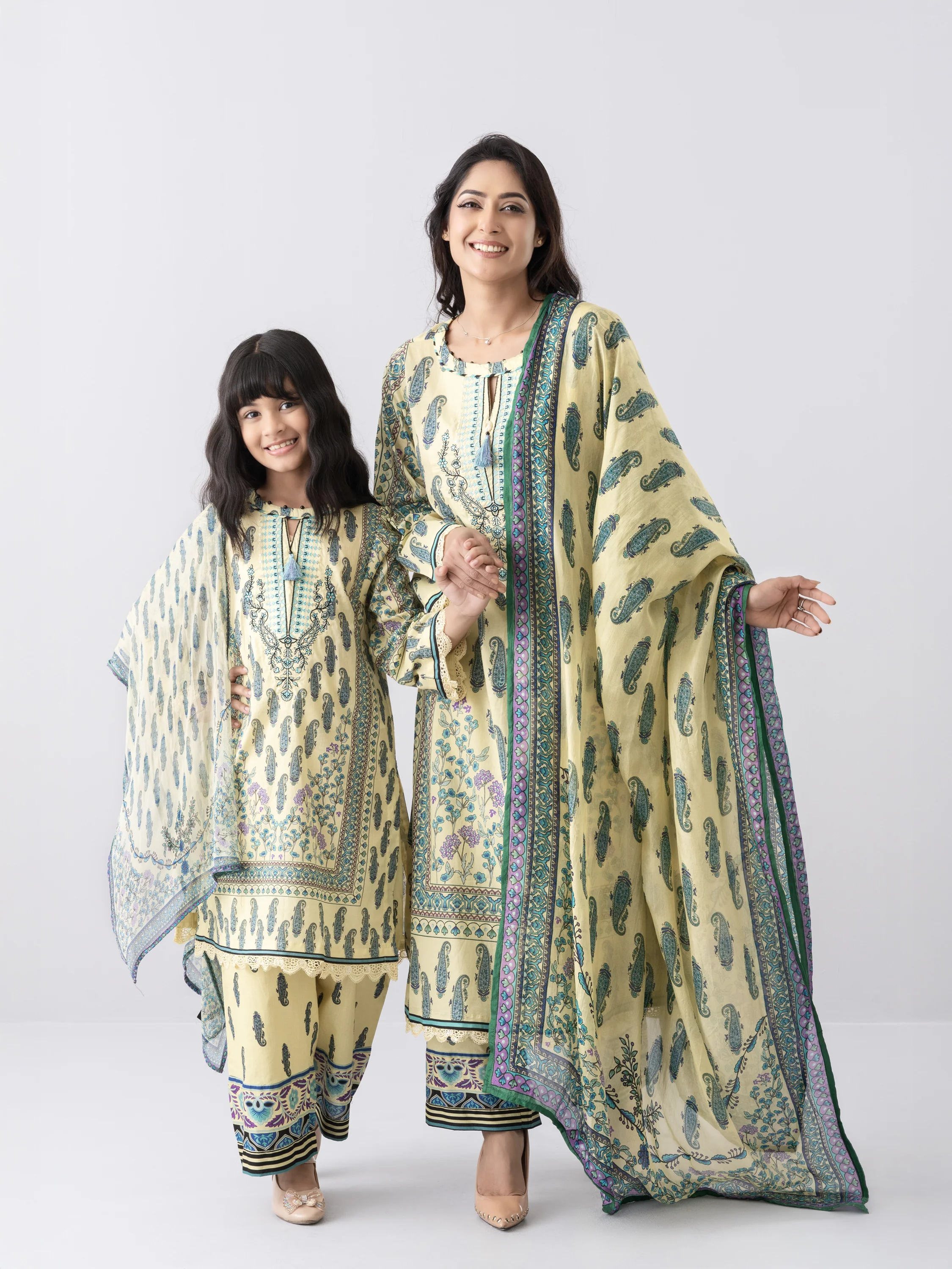 Relaxed Fit Printed Three-Piece Princess Lawn with Chiffon Dupatta (6-8 Years) - Image 7