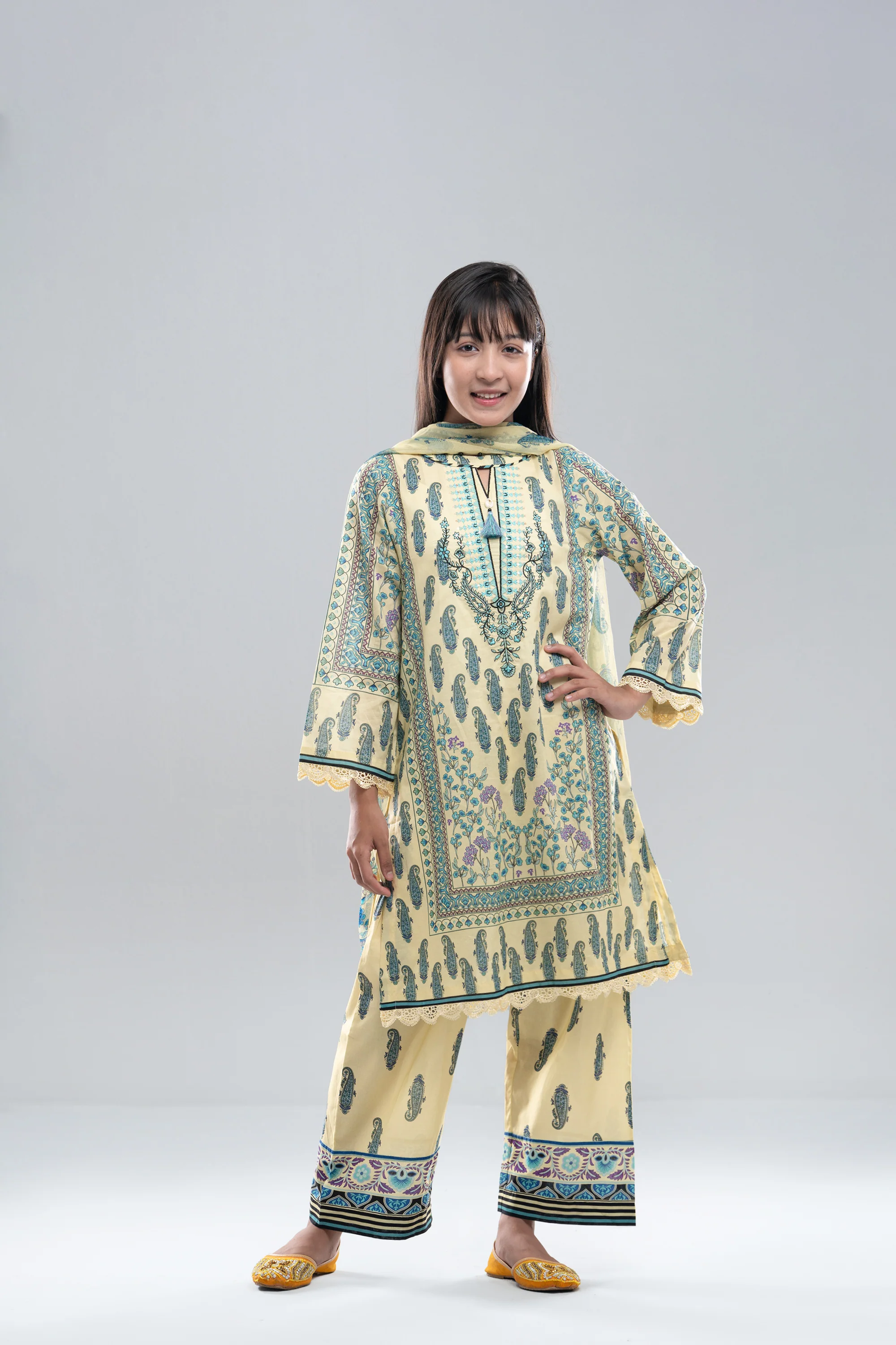Relaxed Fit Printed Three-Piece Princess Lawn with Chiffon Dupatta - Image 9