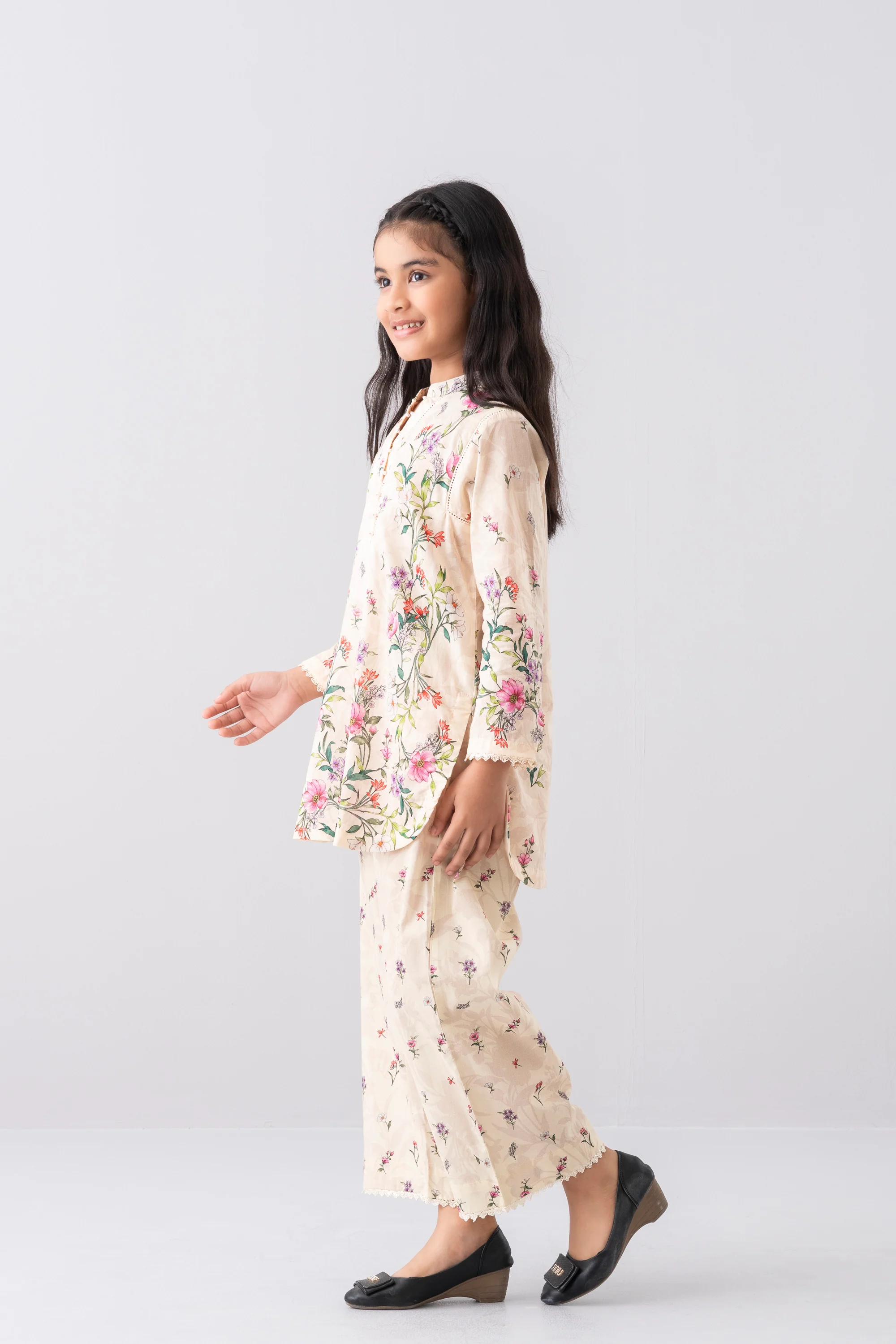 Relaxed Fit Printed Three-Piece Princess Lawn with Chiffon Dupatta (2-4 Years) - Image 3