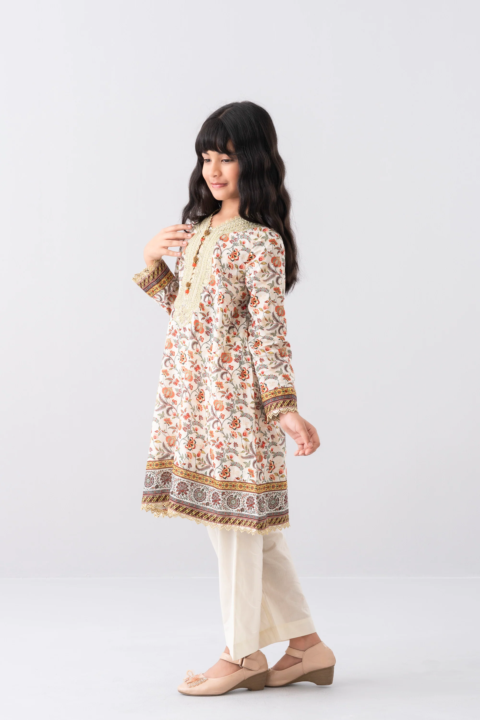 Relaxed Fit Printed Three-Piece Princess Lawn with Chiffon Dupatta (2-4 Years) - Image 2